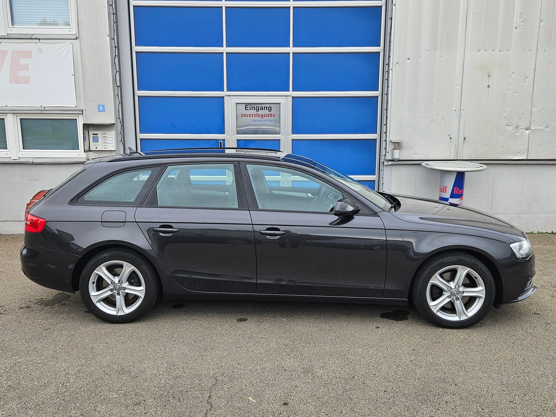 AUDI A4 Avant 2.0 TDI quattro S-tronic-image-5