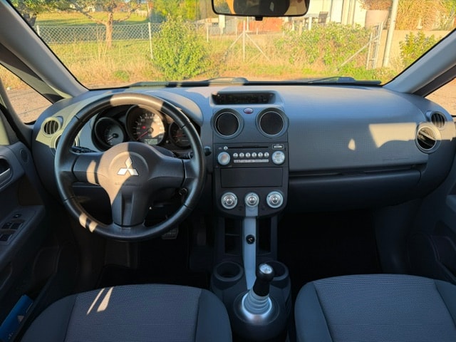 MITSUBISHI Colt 1.5 16V Invite-image-7