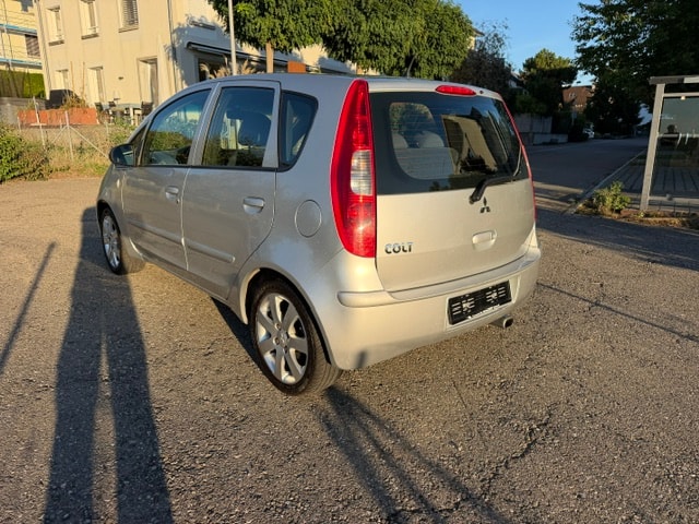 MITSUBISHI Colt 1.5 16V Invite-image-3