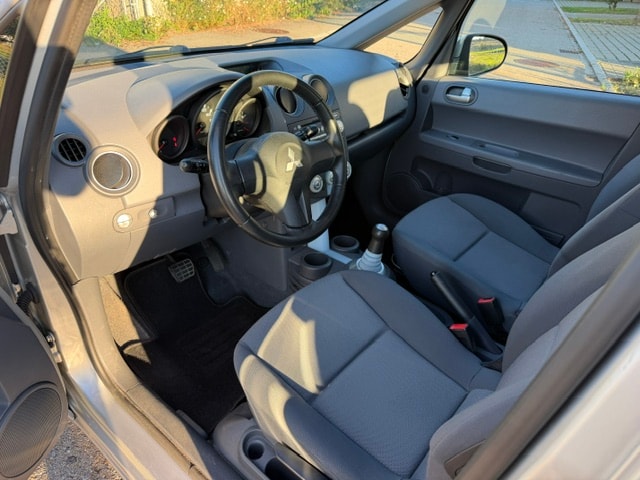 MITSUBISHI Colt 1.5 16V Invite-image-5