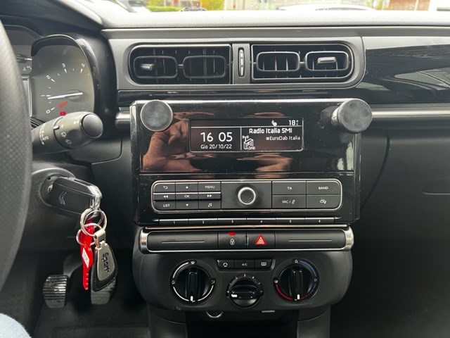 CITROEN C3 1.2i PureTech Feel-image-11
