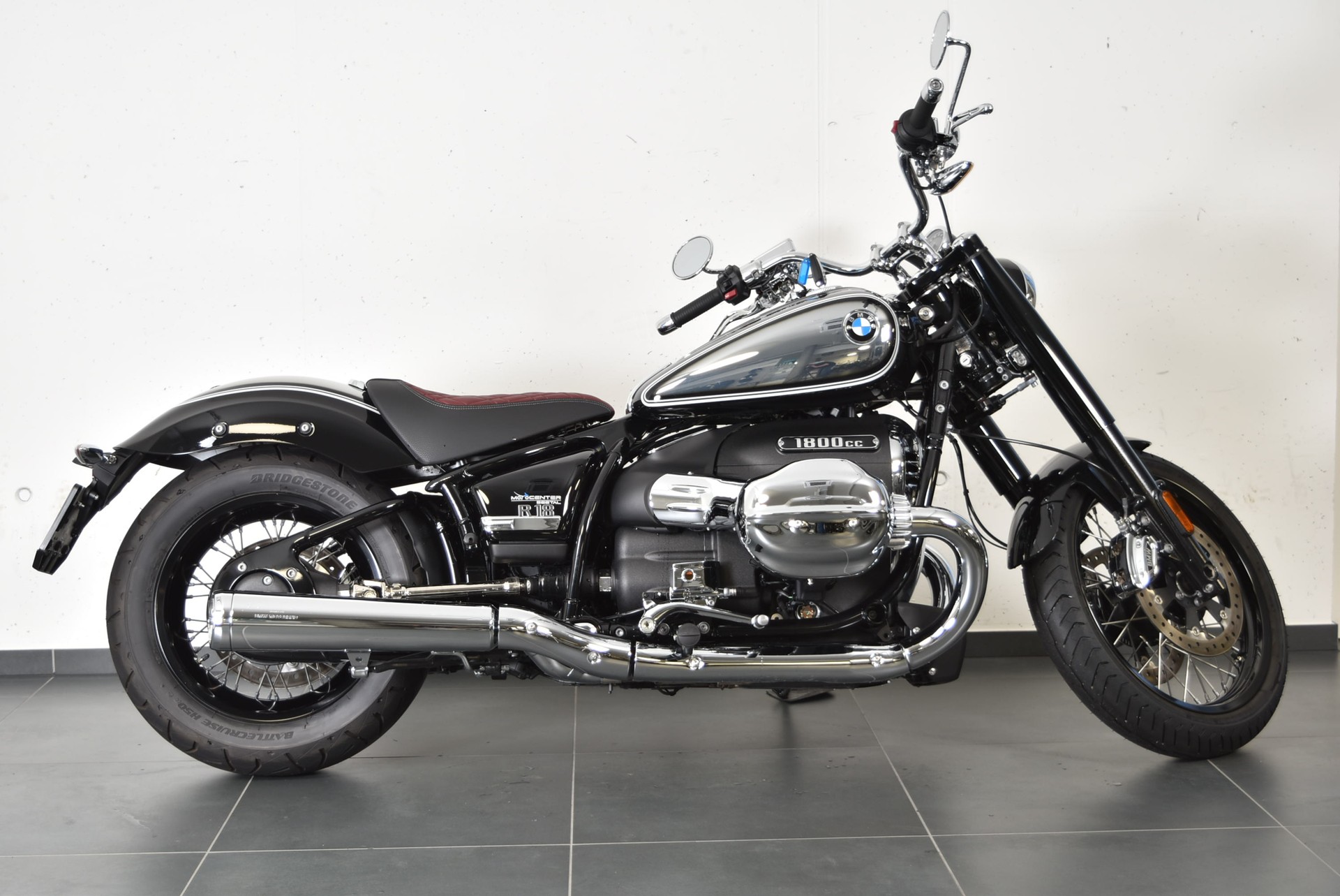 BMW R 18-showroom-element-2