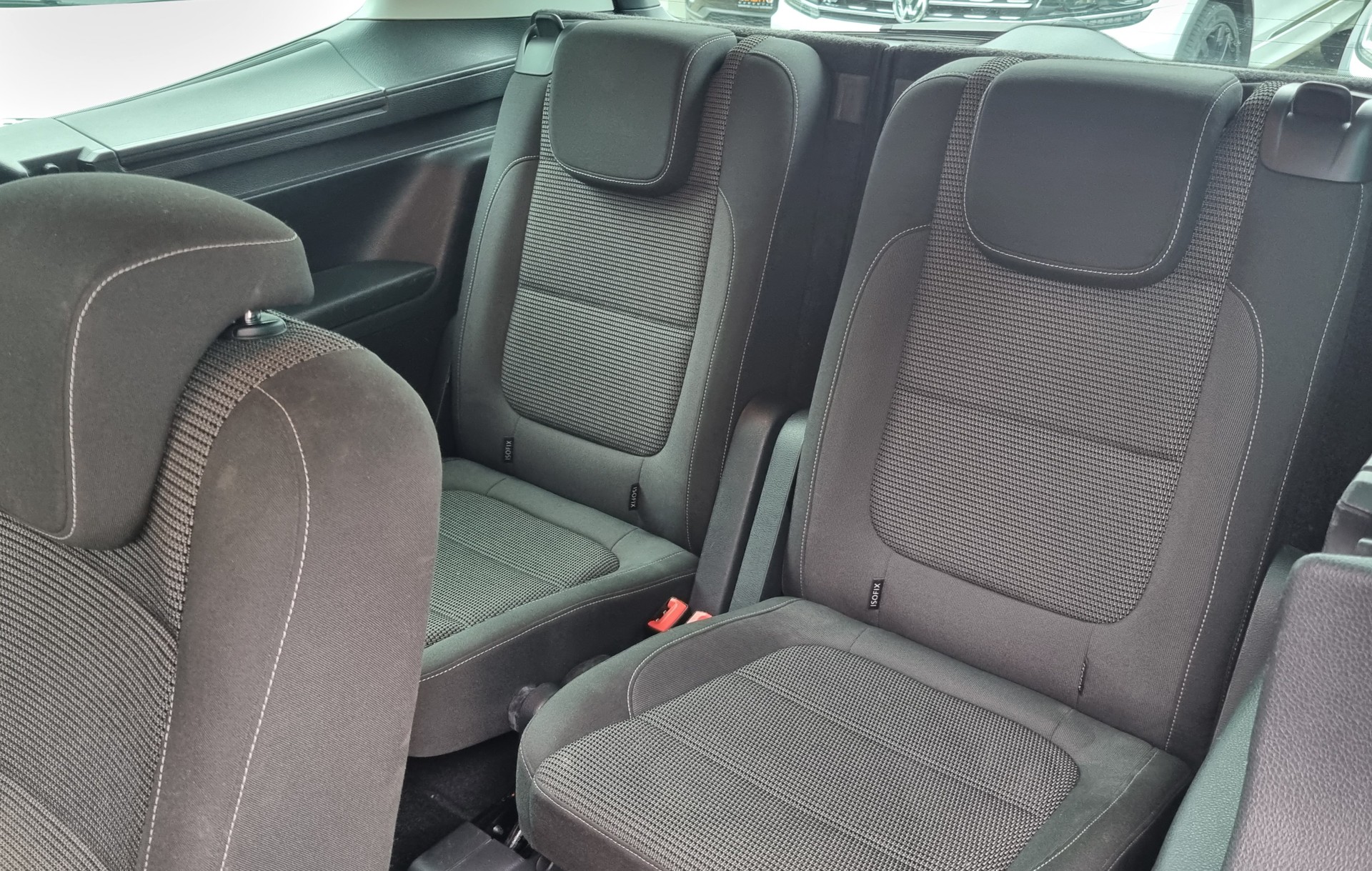 VW Sharan 2.0 TDI 184PS 7 Platzer Comfortline DSG-image-8