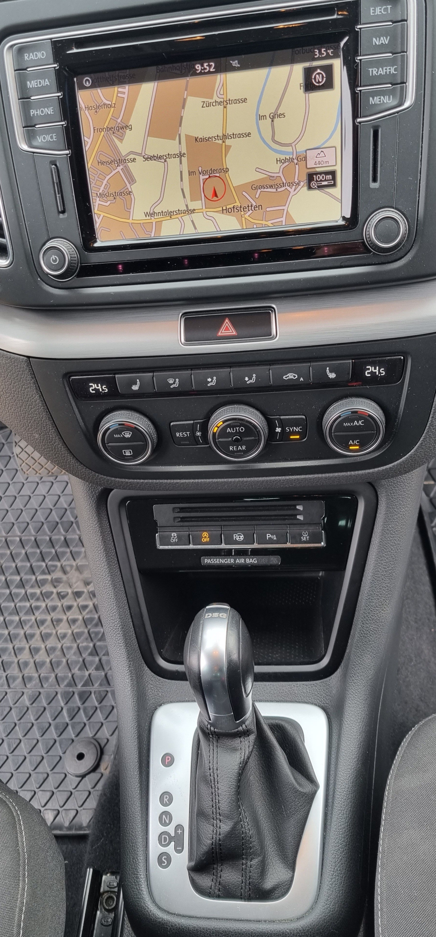 VW Sharan 2.0 TDI 184PS 7 Platzer Comfortline DSG-image-14