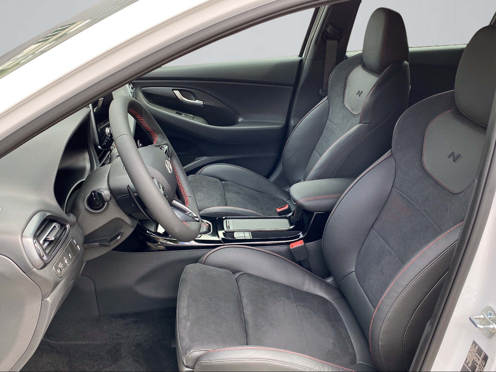 HYUNDAI i30 Wagon 1.5 T-GDi N-Line-image-10