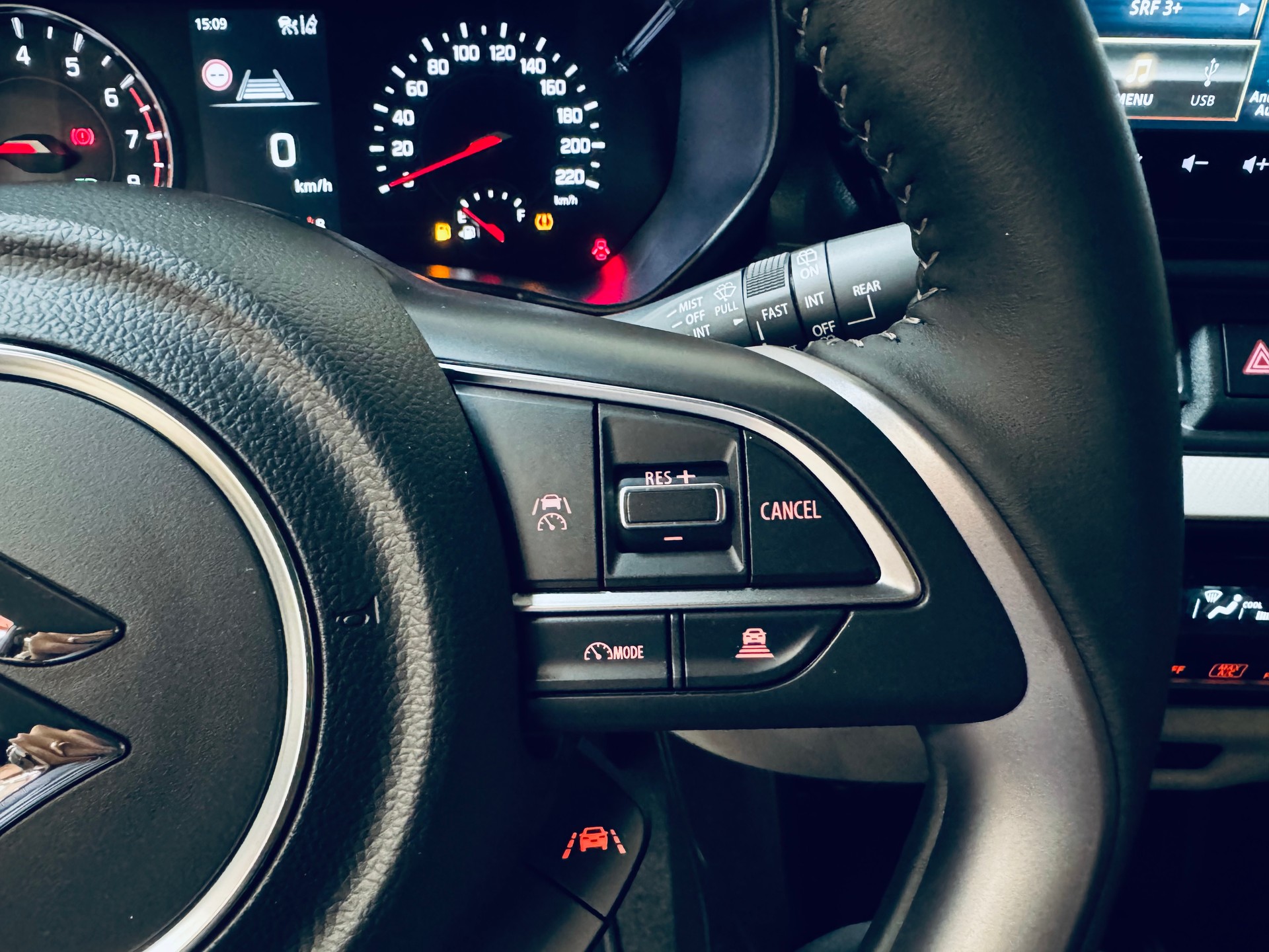 SUZUKI Swift 1.2 Compact+ Hybrid 4x4-image-20