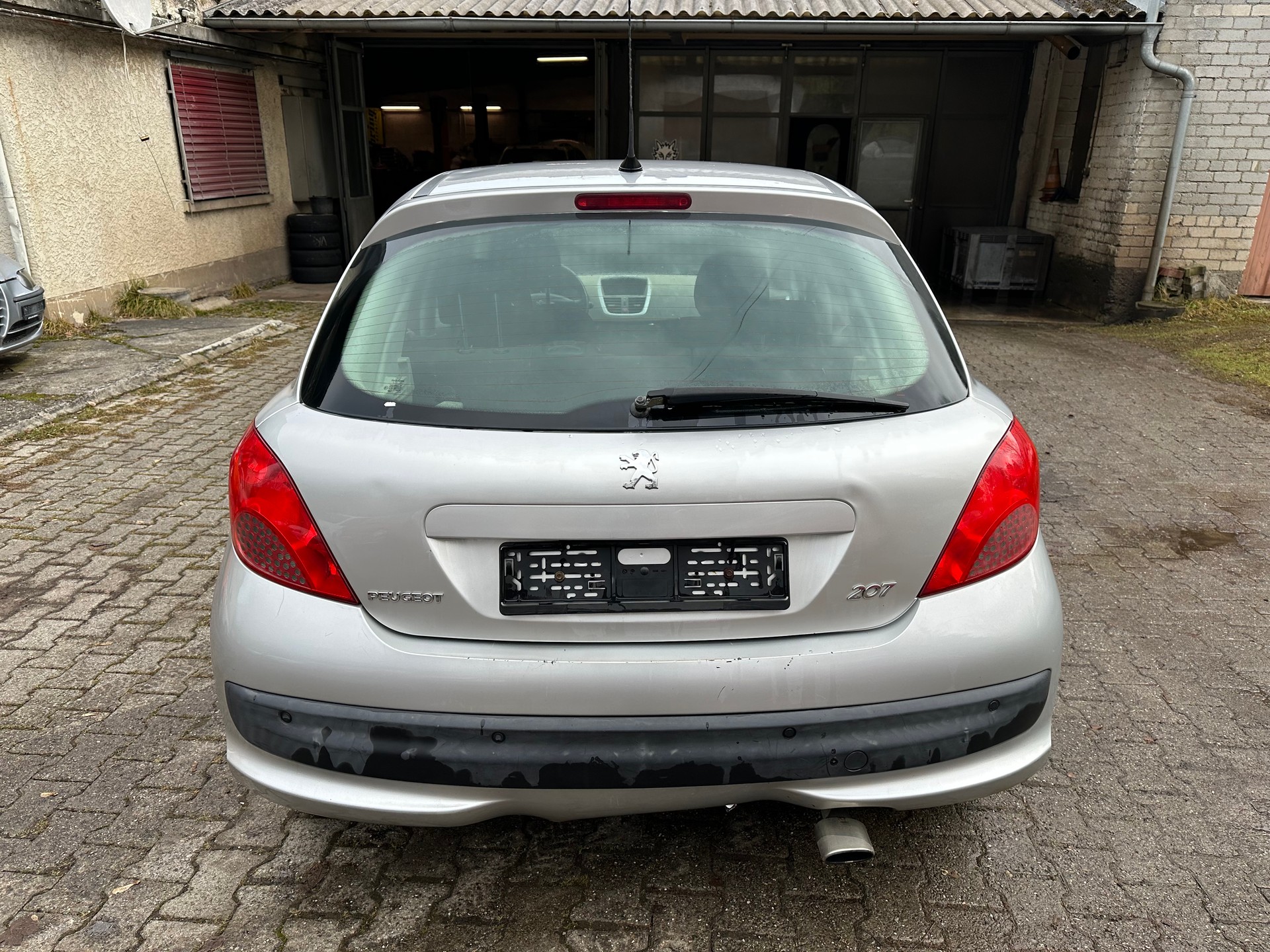 PEUGEOT 207 1.6 16V Sport FIXPREIS-image-8
