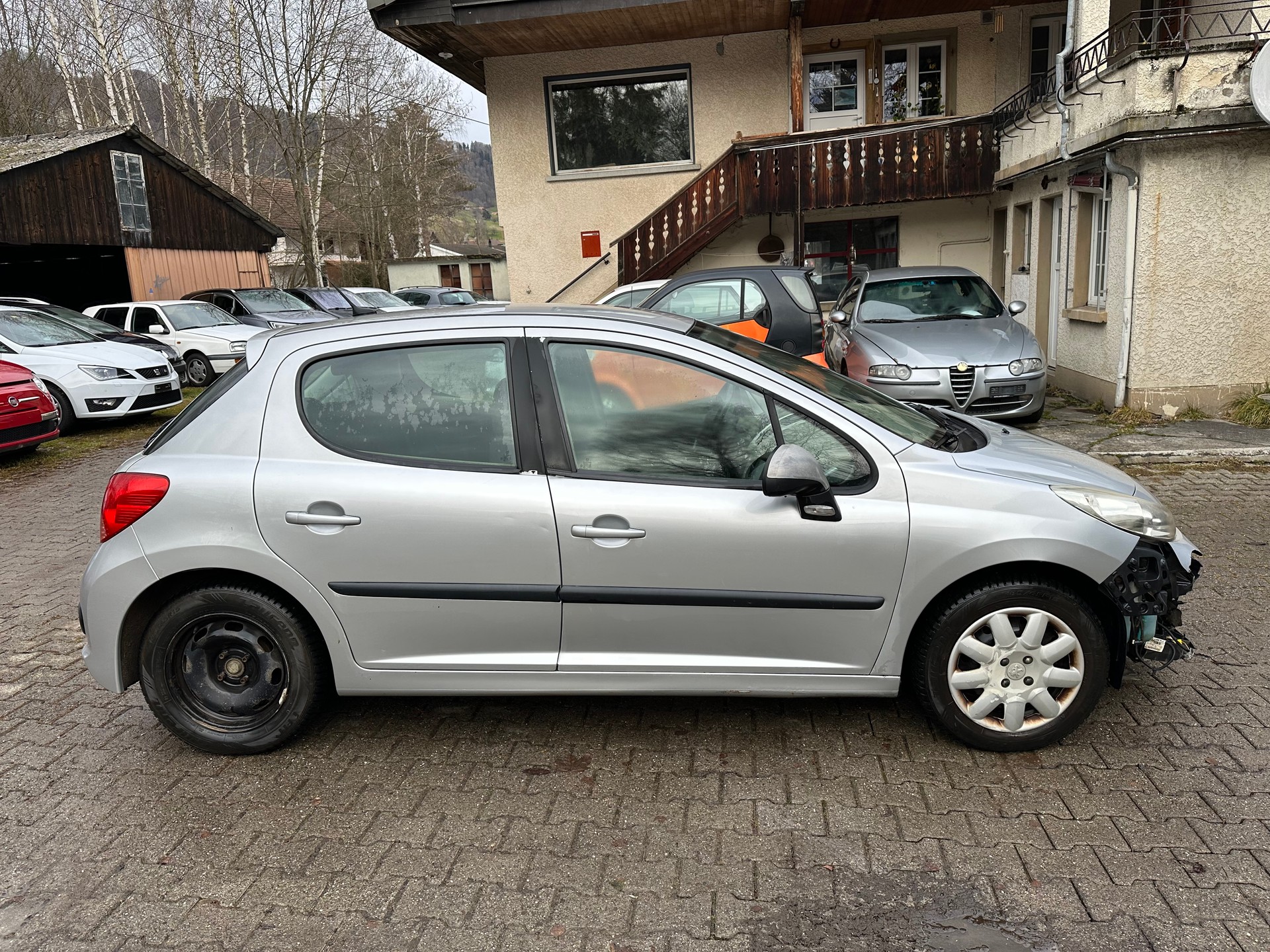 PEUGEOT 207 1.6 16V Sport FIXPREIS-image-0