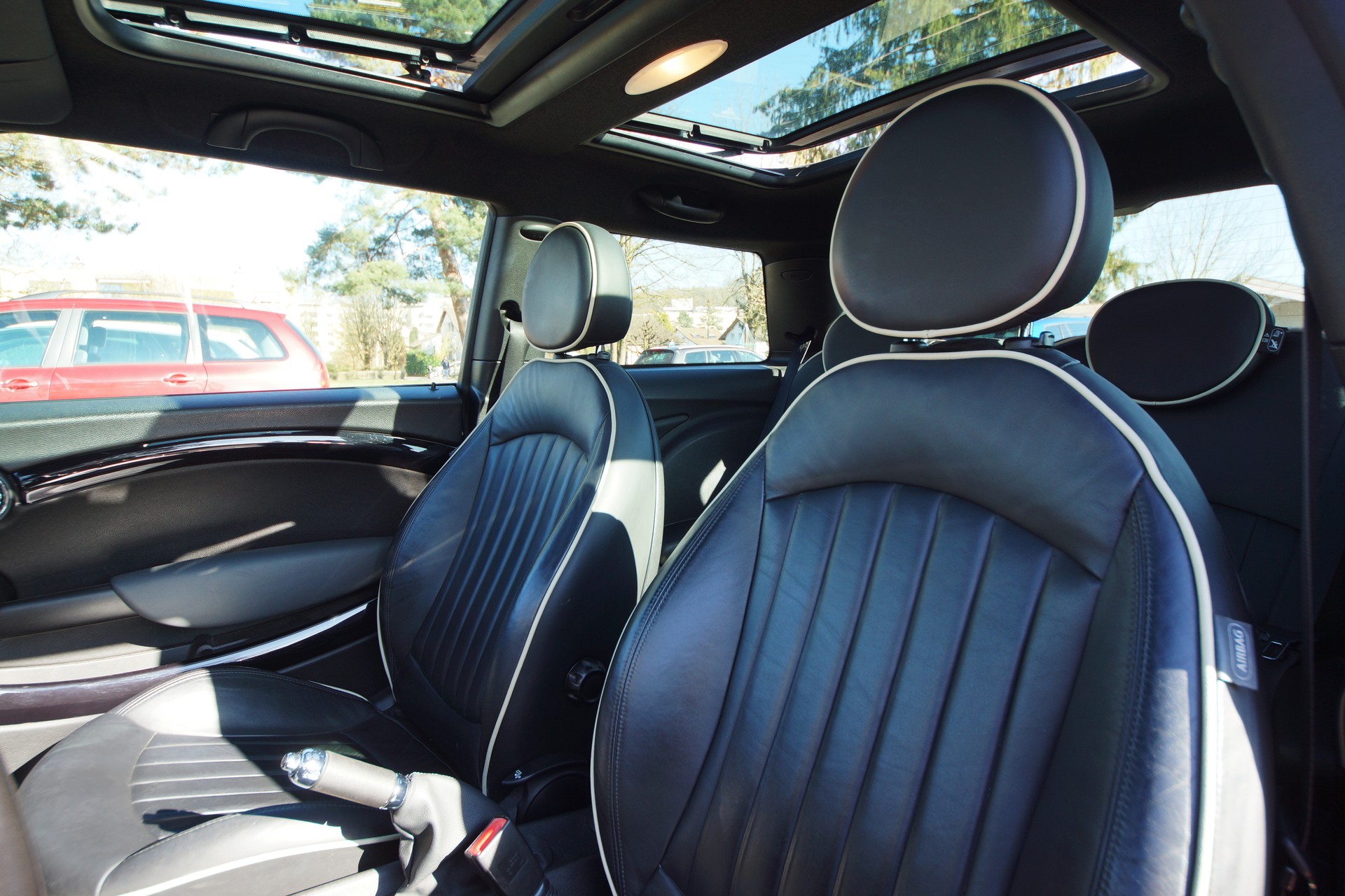 MINI 1.6i John Cooper Works-image-4