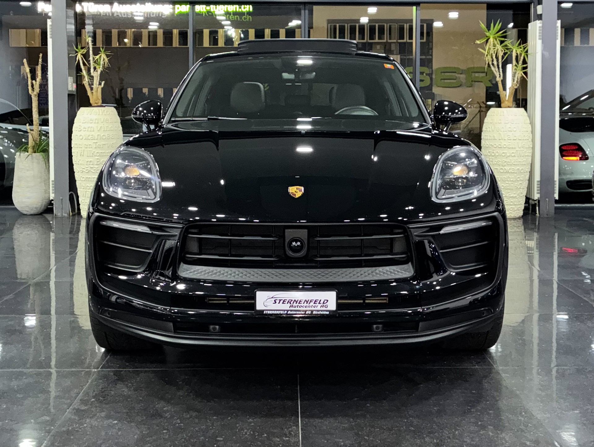 PORSCHE Macan PDK-image-1