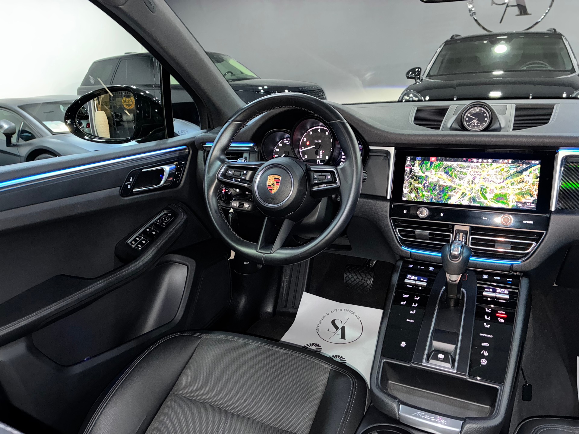 PORSCHE Macan PDK-image-7