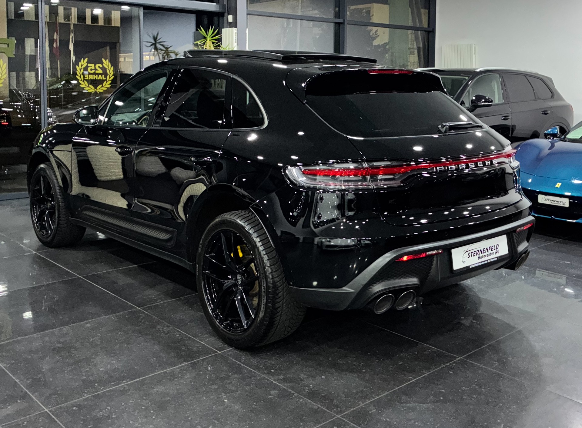 PORSCHE Macan PDK-image-4