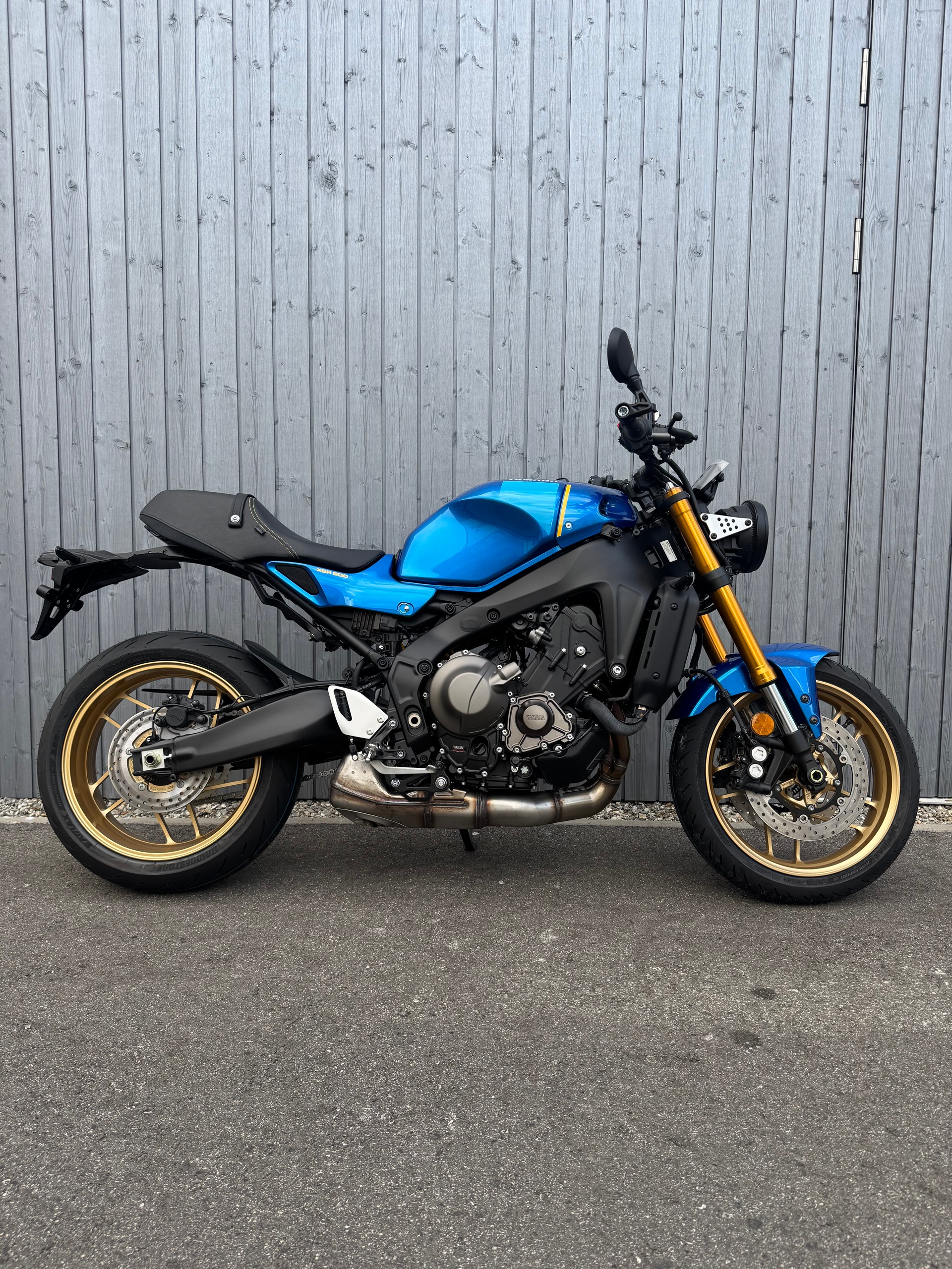 YAMAHA XSR 900