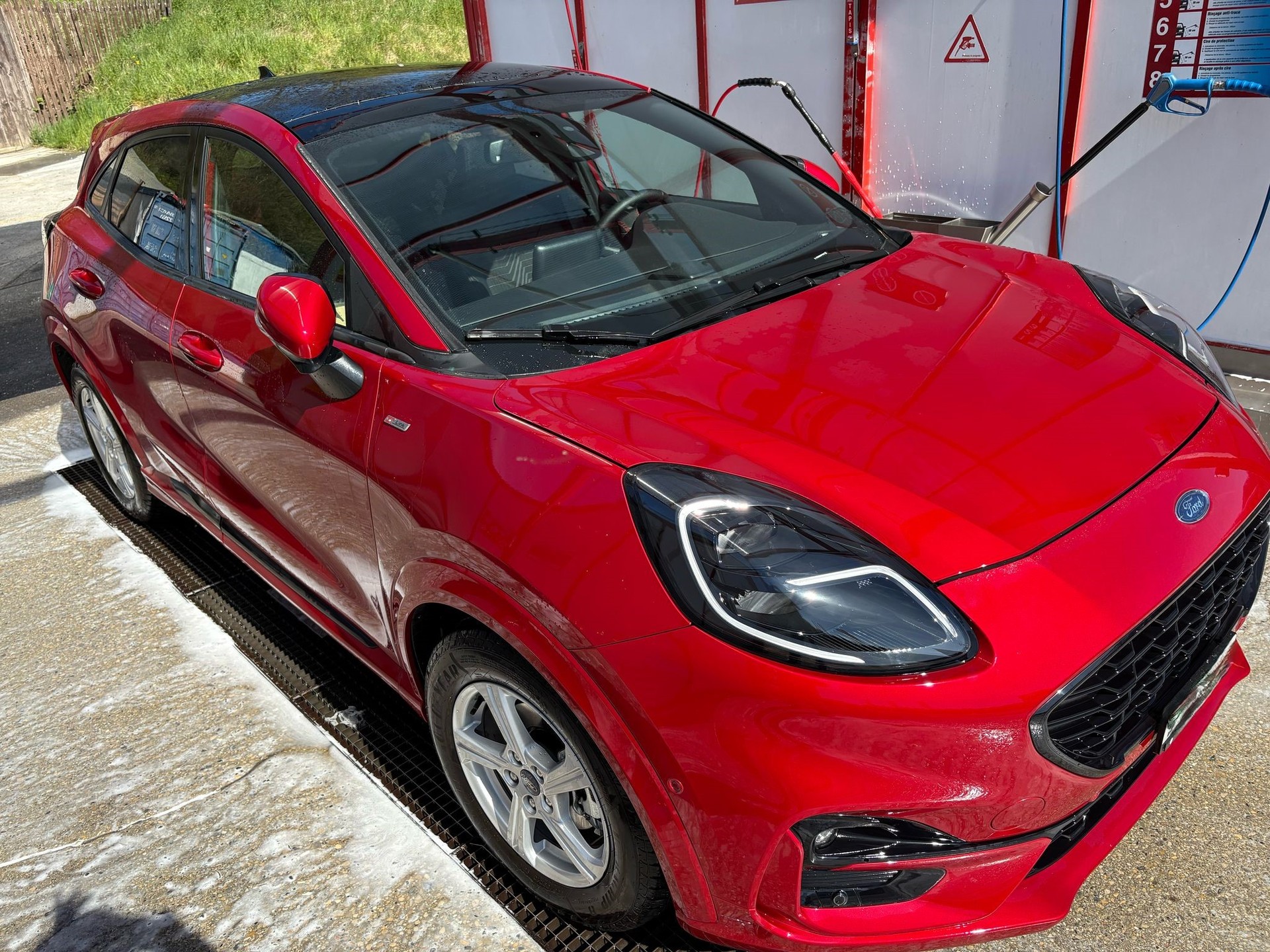 FORD Puma 1.0 MHEV ST-Line X Automat-image-3
