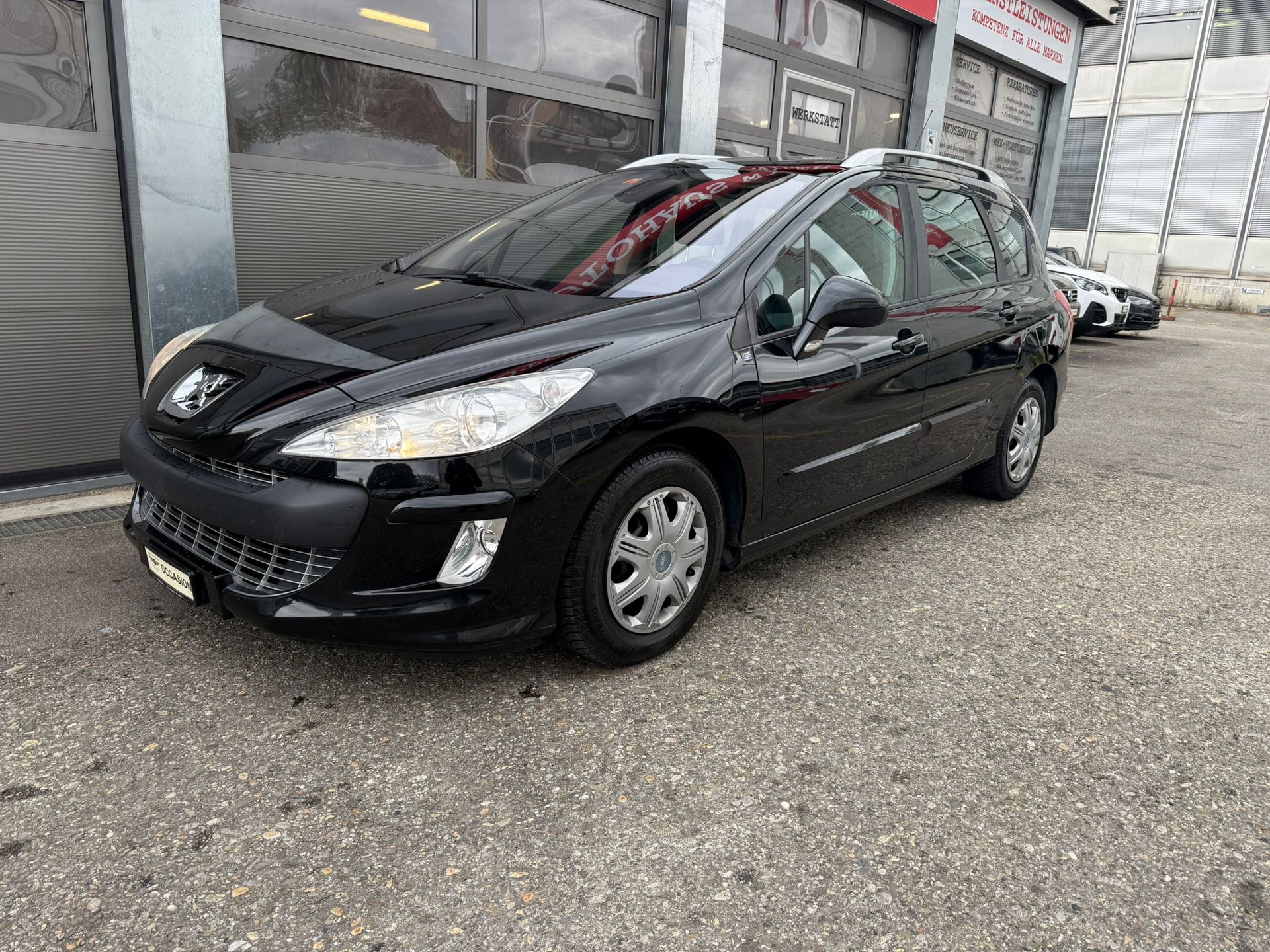 PEUGEOT 308 1.6 HDI Sport-image-0