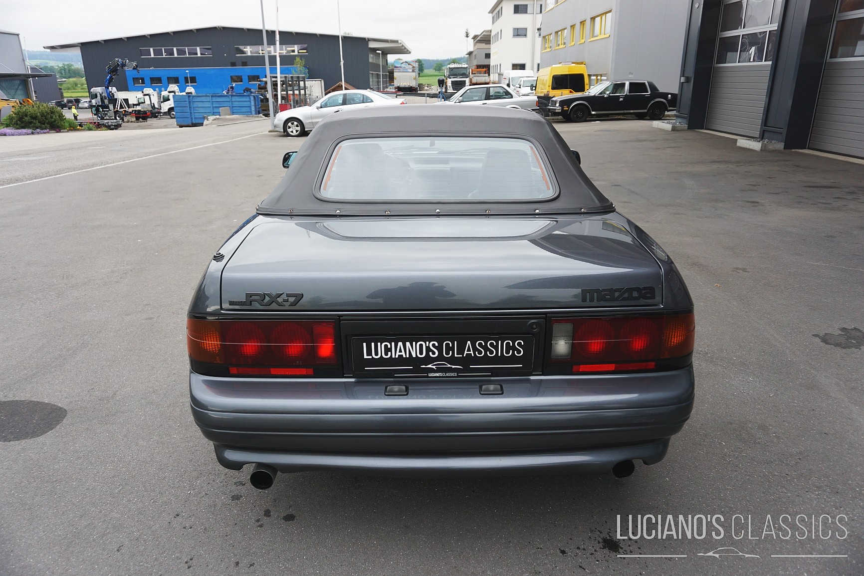 MAZDA RX-7 2.6 Turbo II-showroom-element-3