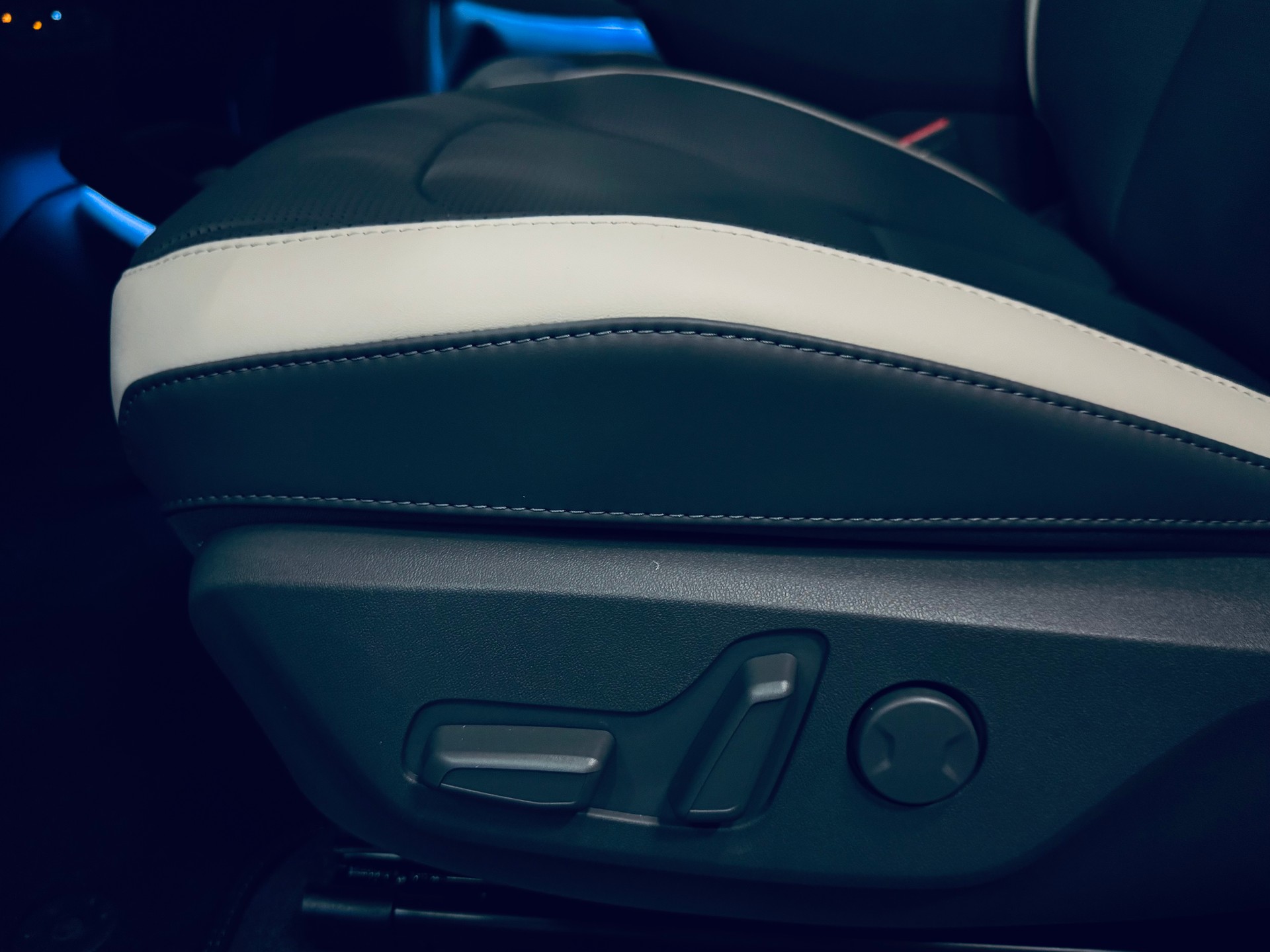 KIA EV3 81,4 kWh GT-Line-image-13