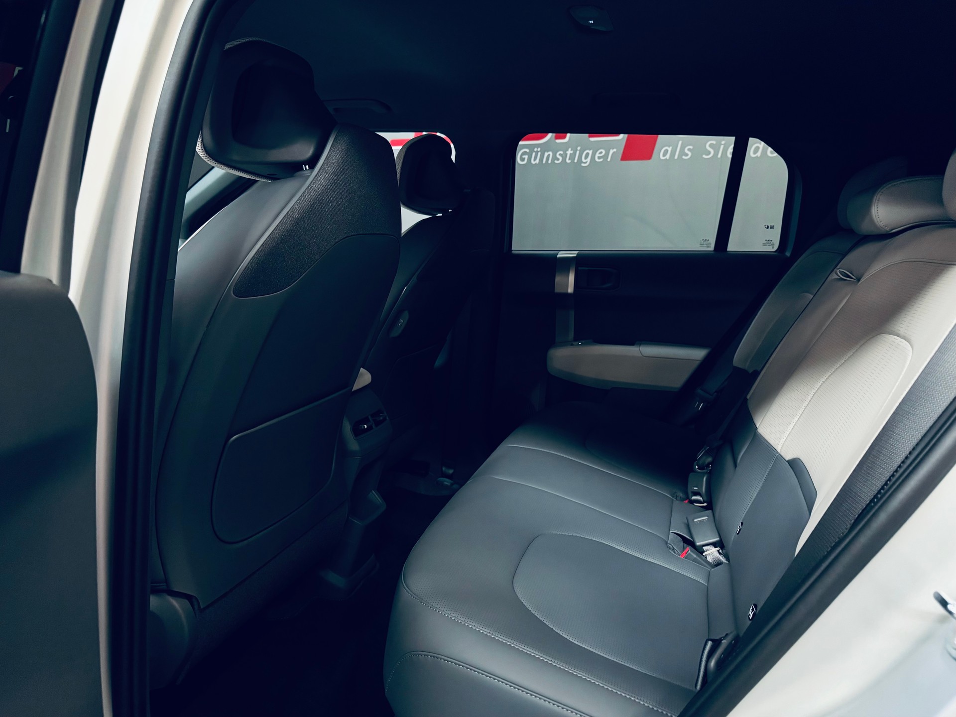 KIA EV3 81,4 kWh GT-Line-image-12