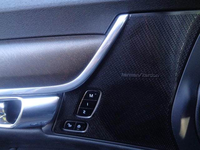 VOLVO V90 Cross Country D5 Pro AWD Geartronic Powerpulse-image-10