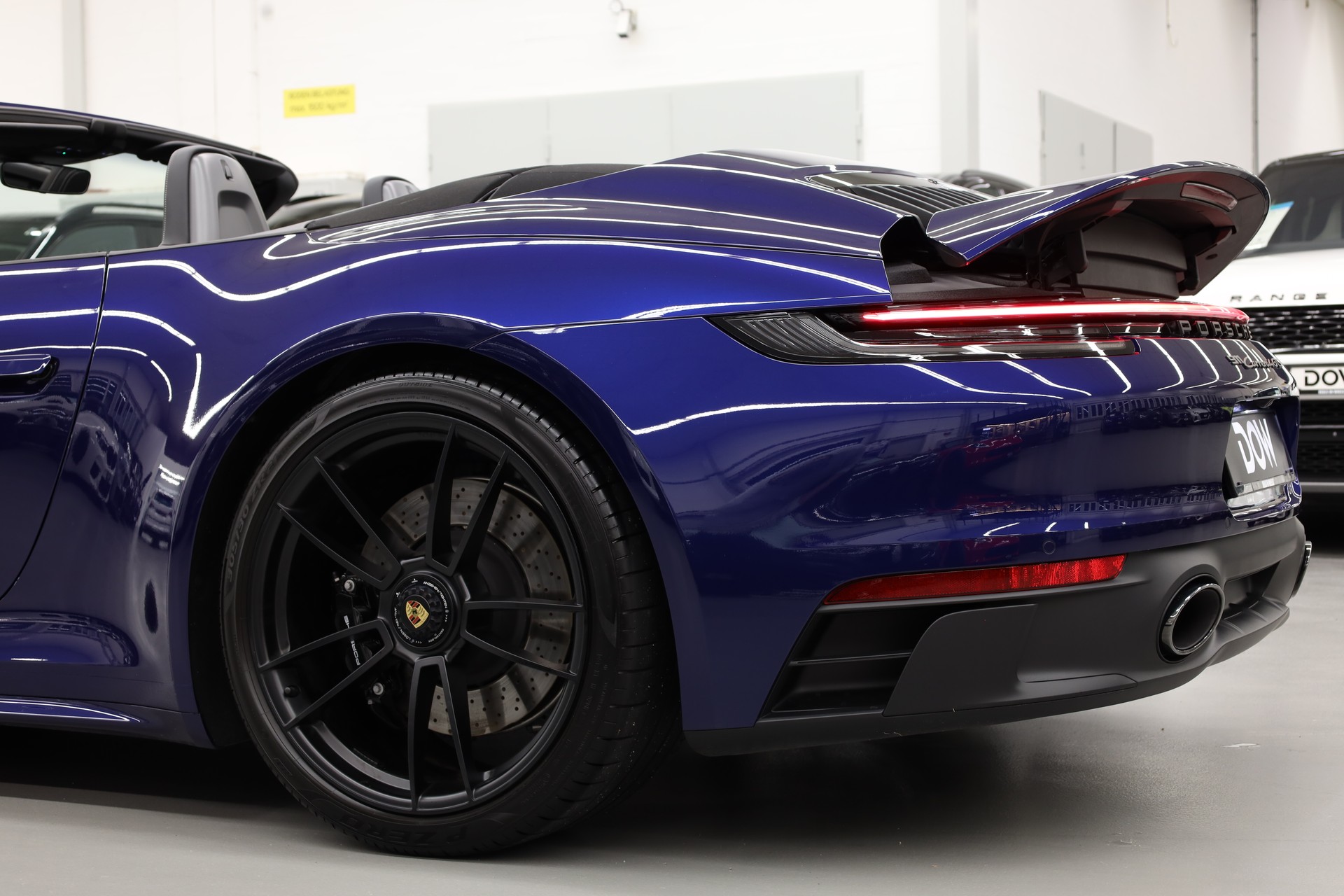 PORSCHE 911 Cabriolet 3.0 Carrera 4 GTS PDK-image-20
