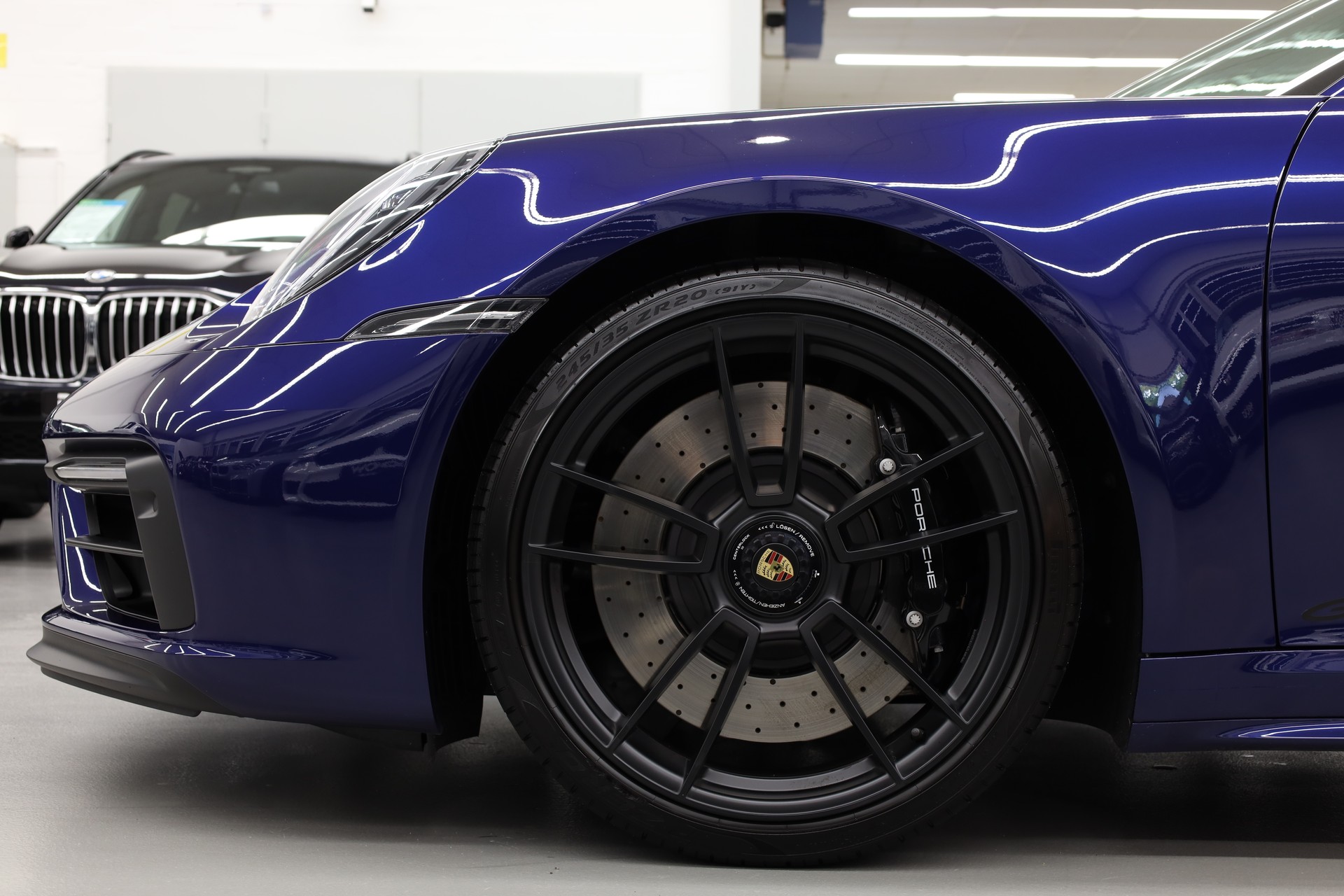 PORSCHE 911 Cabriolet 3.0 Carrera 4 GTS PDK-image-19
