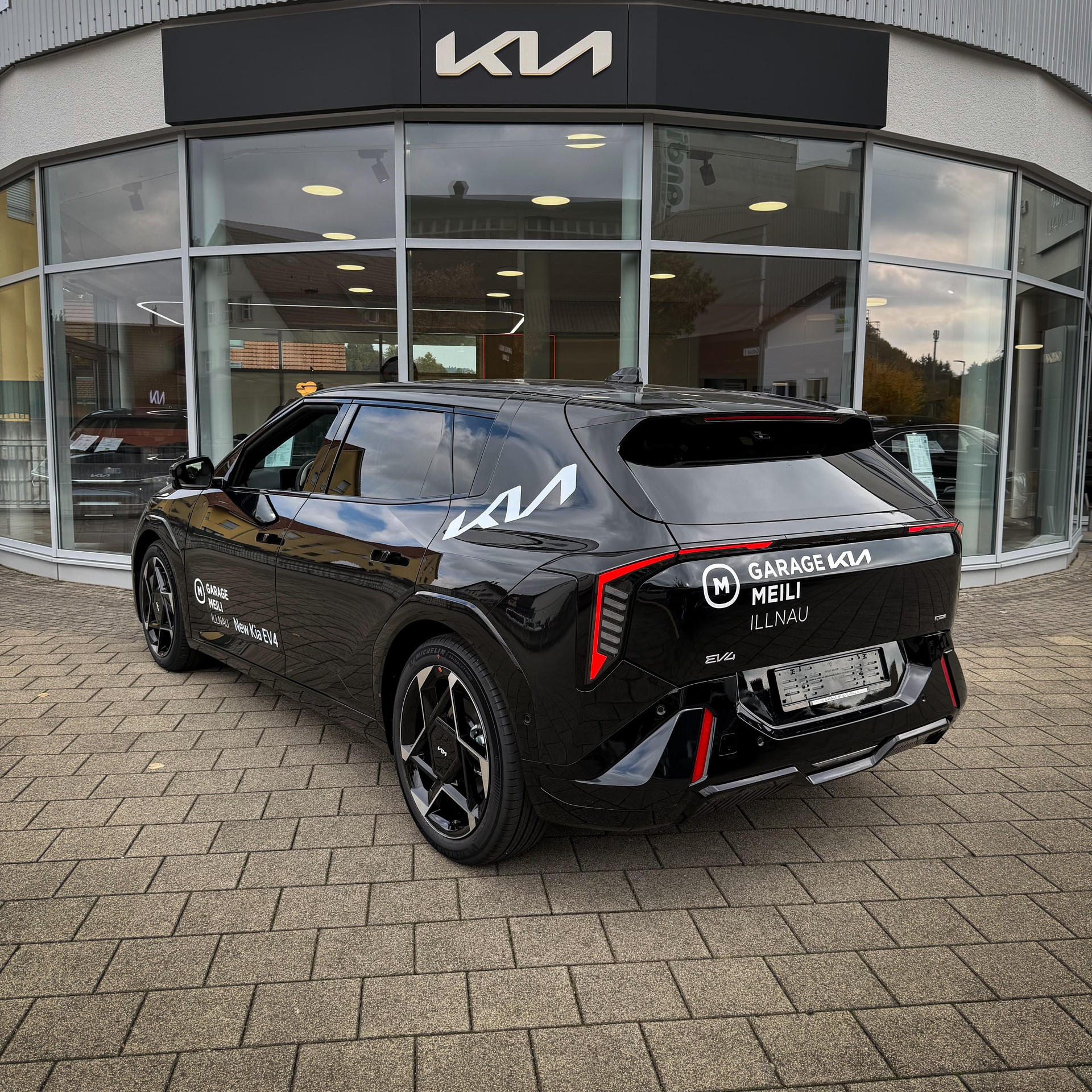 KIA EV4 81 kWh GT-Line-image-1