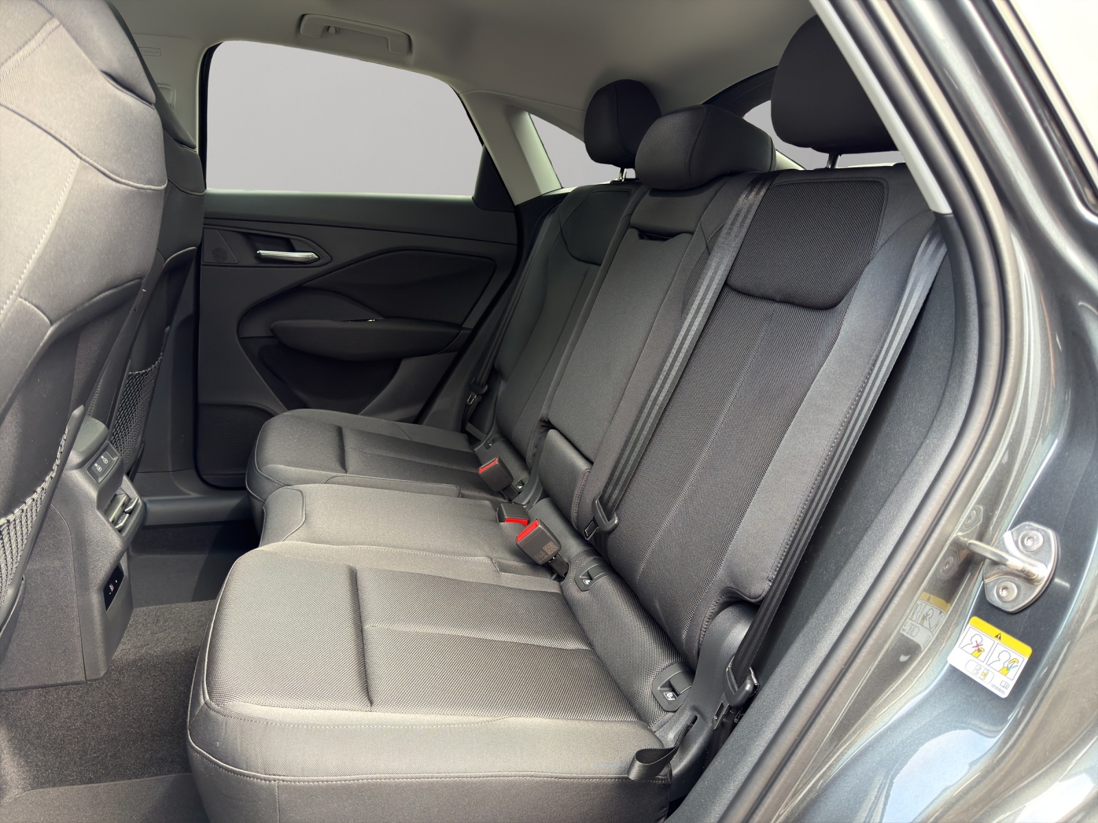 AUDI Q3 Sportback 110 kW TFSI S tronic-image-10