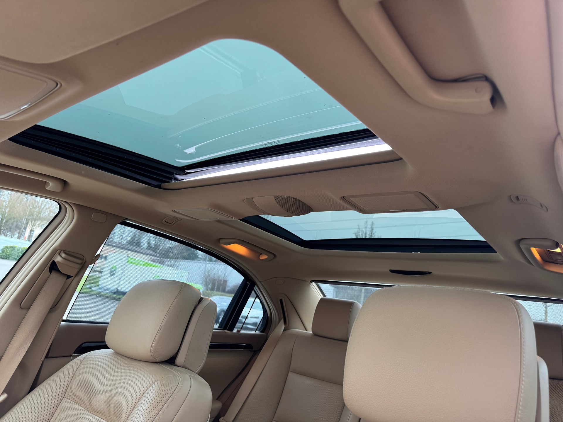 MERCEDES-BENZ S 350 L BlueEfficiency SS 4Matic 7G-Tronic-image-12