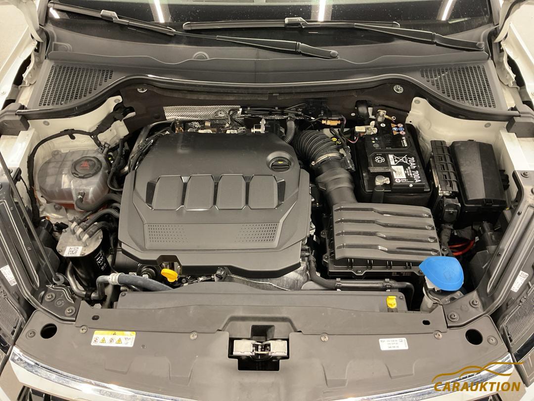 SKODA Karoq 2.0 TDI CR Style 4x4 DSG-image-11