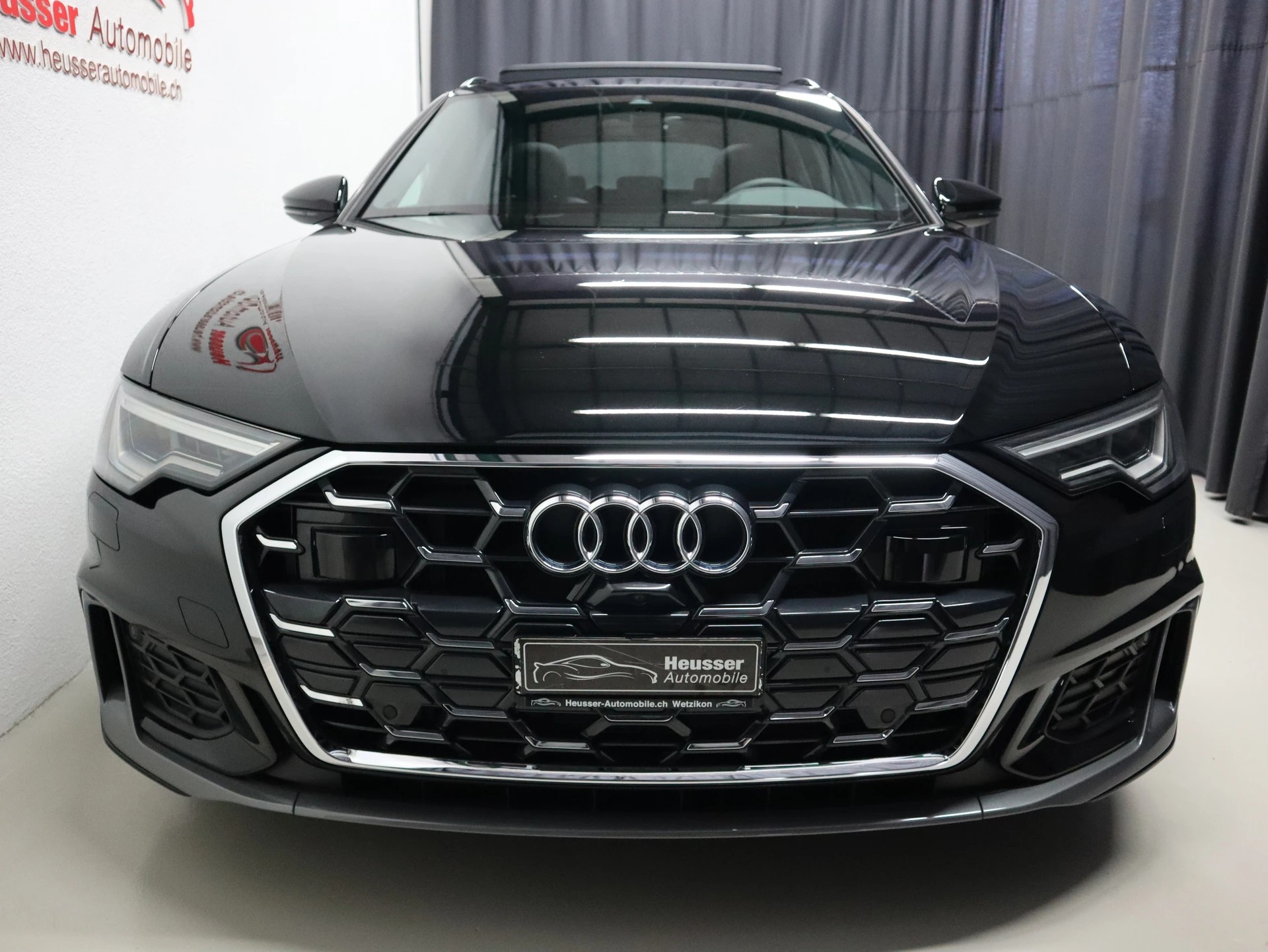 AUDI A6 Avant 40 TDI S line S-tronic - Panorama - Navi - Keyless - 360° Kamera - 204 PS-image-5