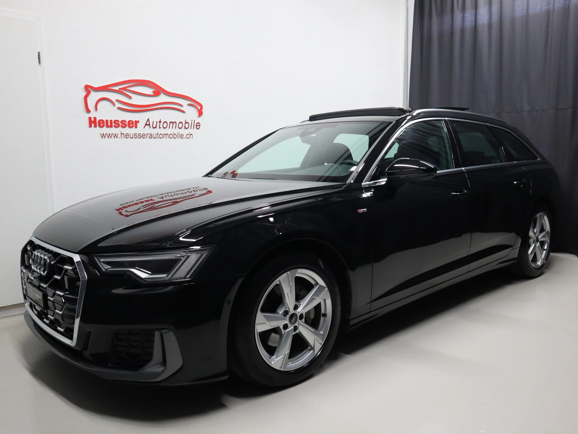 AUDI A6 Avant 40 TDI S line S-tronic - Panorama - Navi - Keyless - 360° Kamera - 204 PS-showroom-element-1