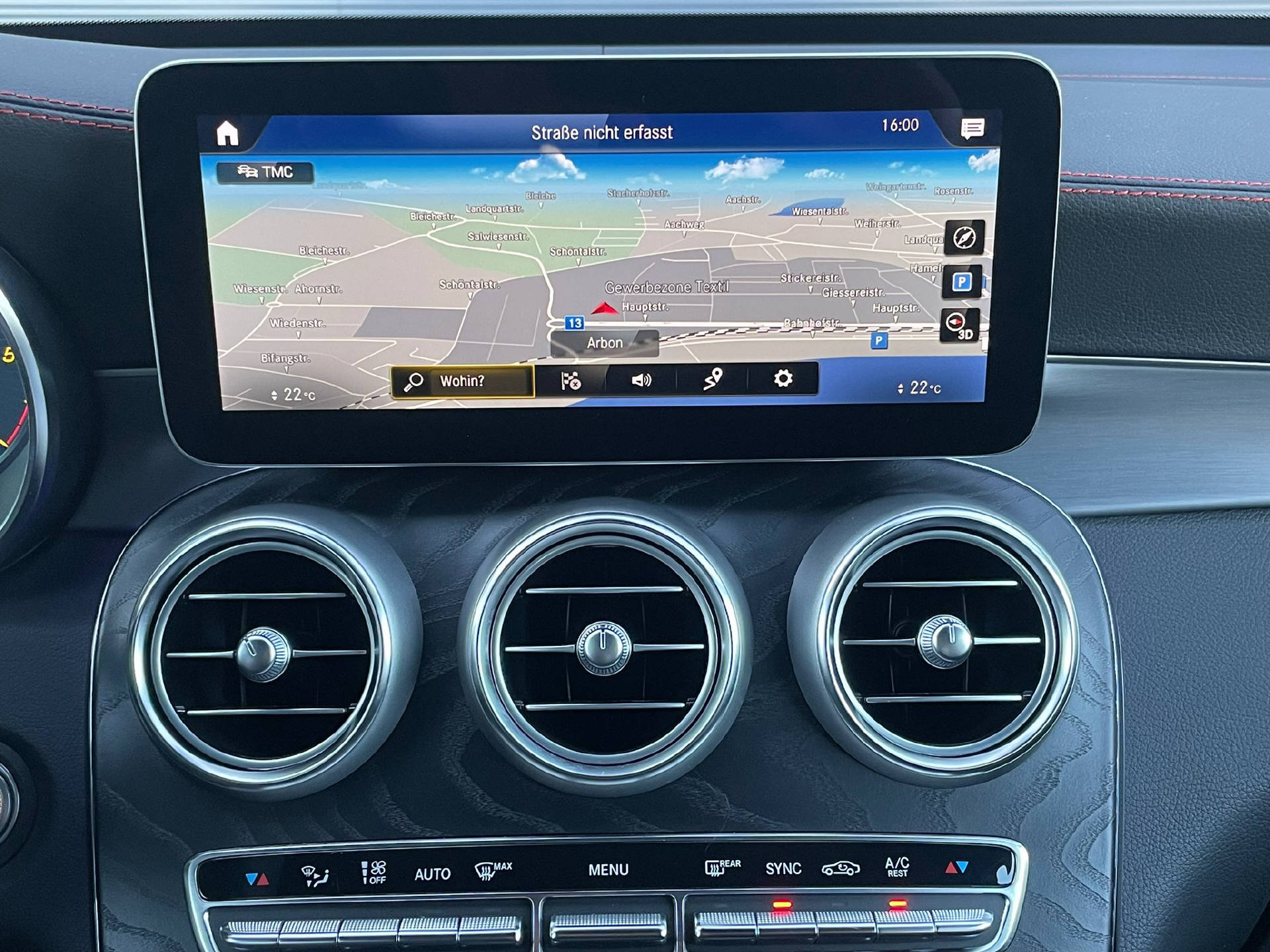 MERCEDES-BENZ GLC 220 d AMG Line 4m-image-14