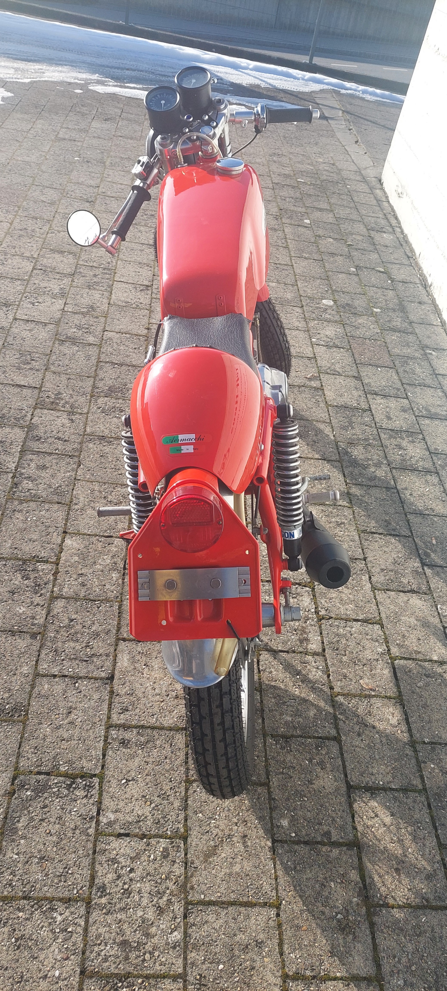 AERMACCHI HARLEY-DAVIDSON Aermacchi-Harley-Davidson 350 - Sport-showroom-element-2