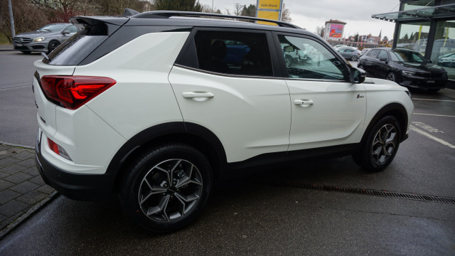 KGM-SsangYong Korando 1.5T GDI Blac.4WD-image-2