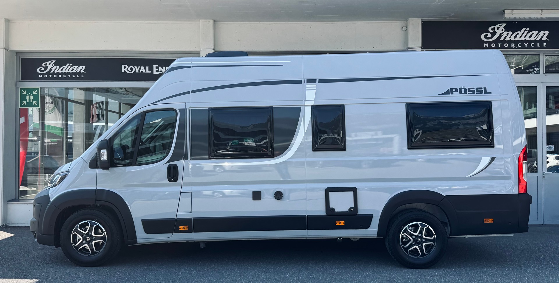 PÖSSL Roadcruiser Revolution *Hubbett*-showroom-element-3