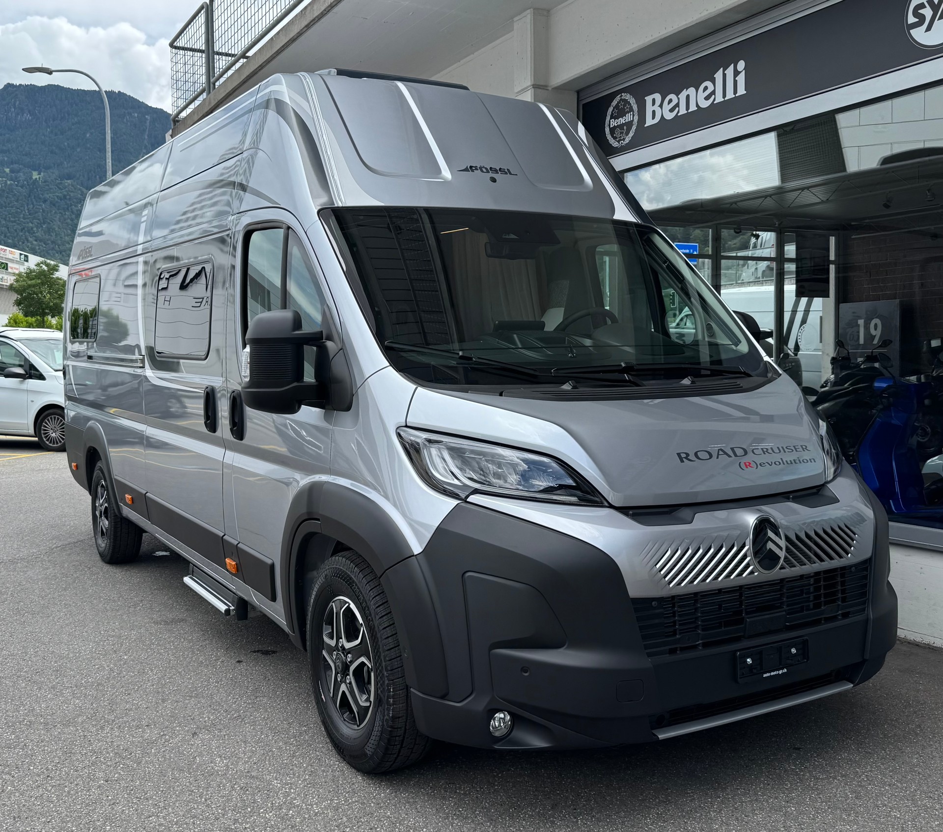 PÖSSL Roadcruiser Revolution *Hubbett*