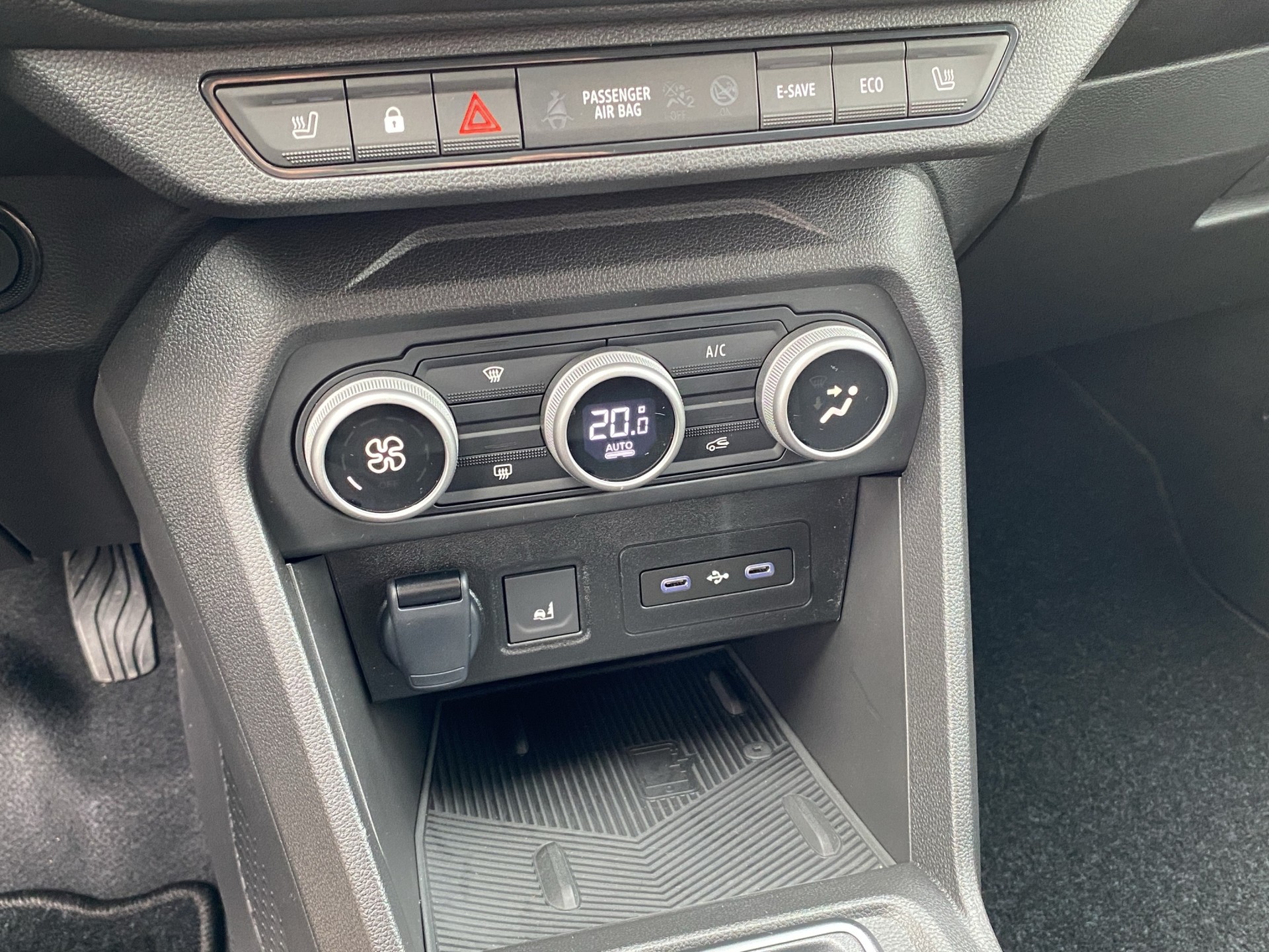 DACIA Jogger HEV 155 Extreme-image-11