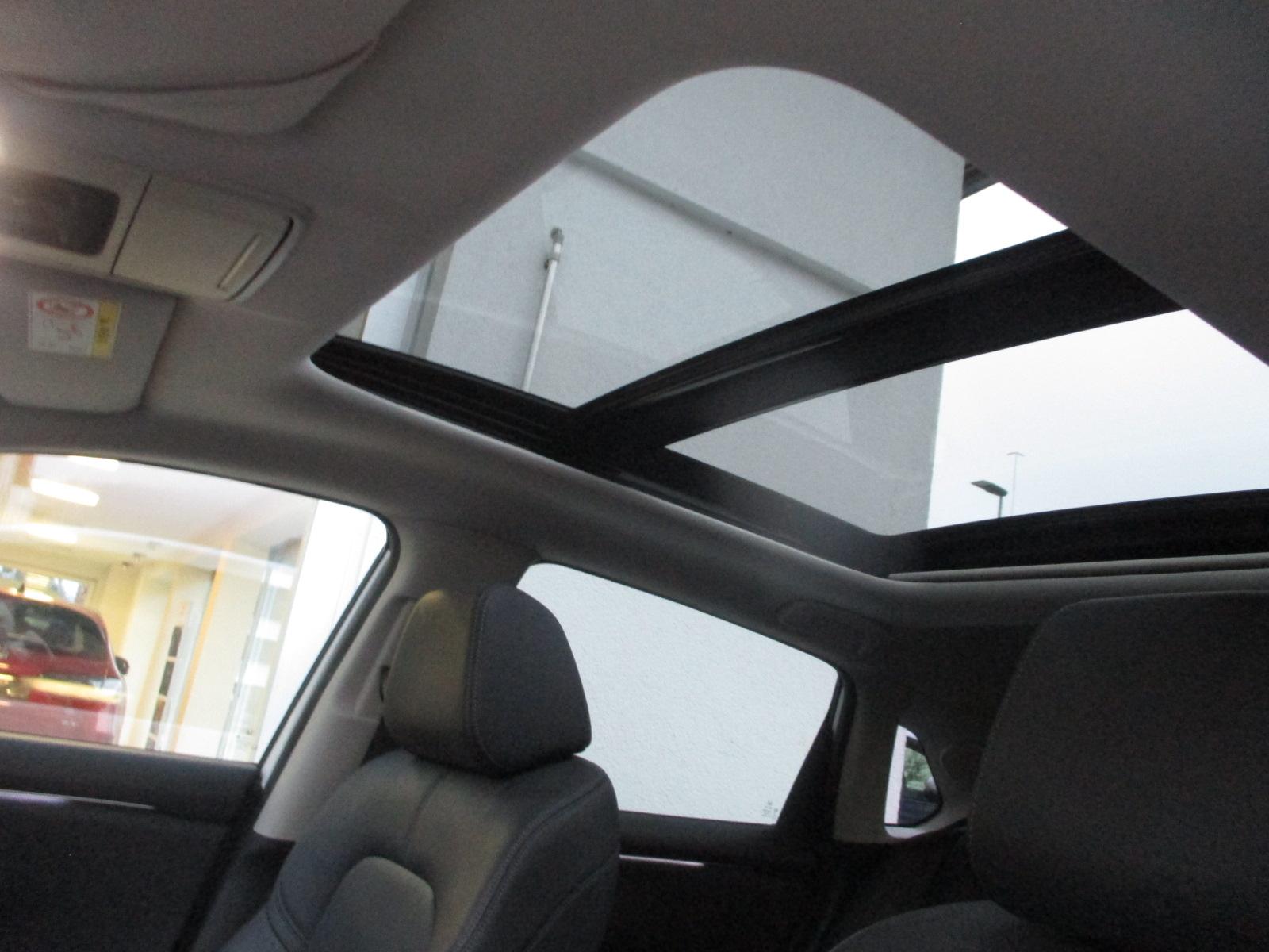 HONDA ZR-V 2.0 i-MMD Advance HYBRID-image-15