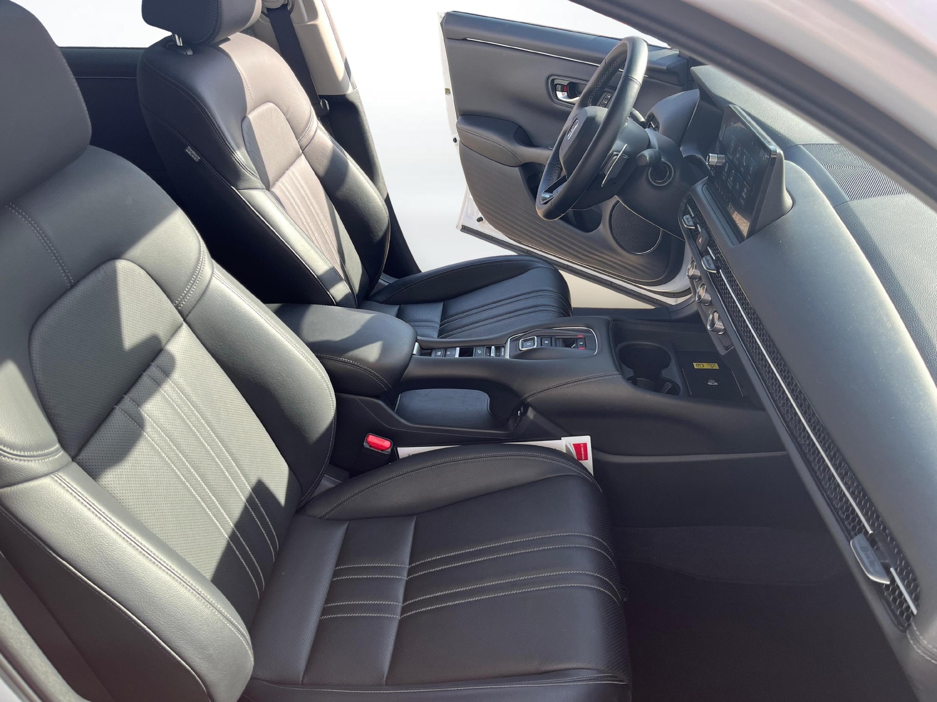 HONDA ZR-V 2.0 i-MMD Advance HYBRID-image-10