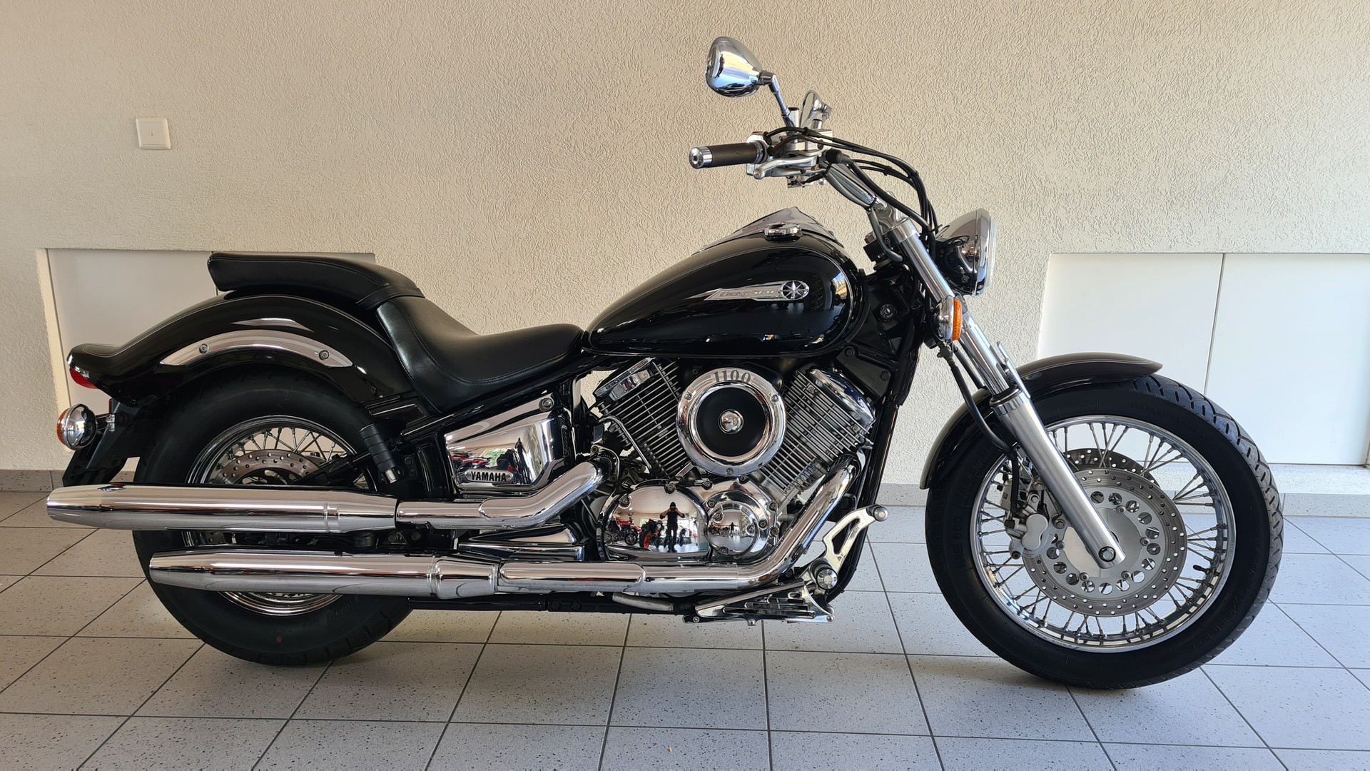 YAMAHA XVS 1100 Drag Star
