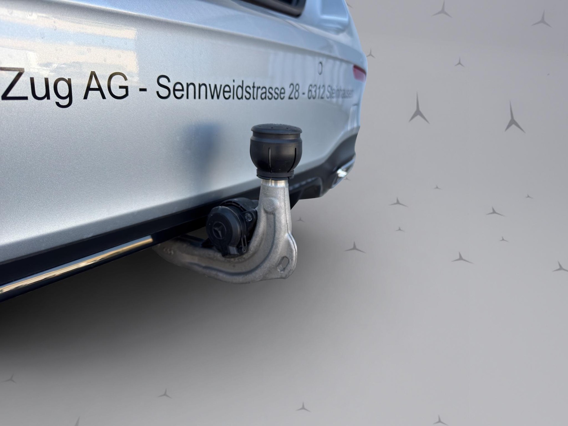 MERCEDES-BENZ A 200 Night Star AMG Line-image-16