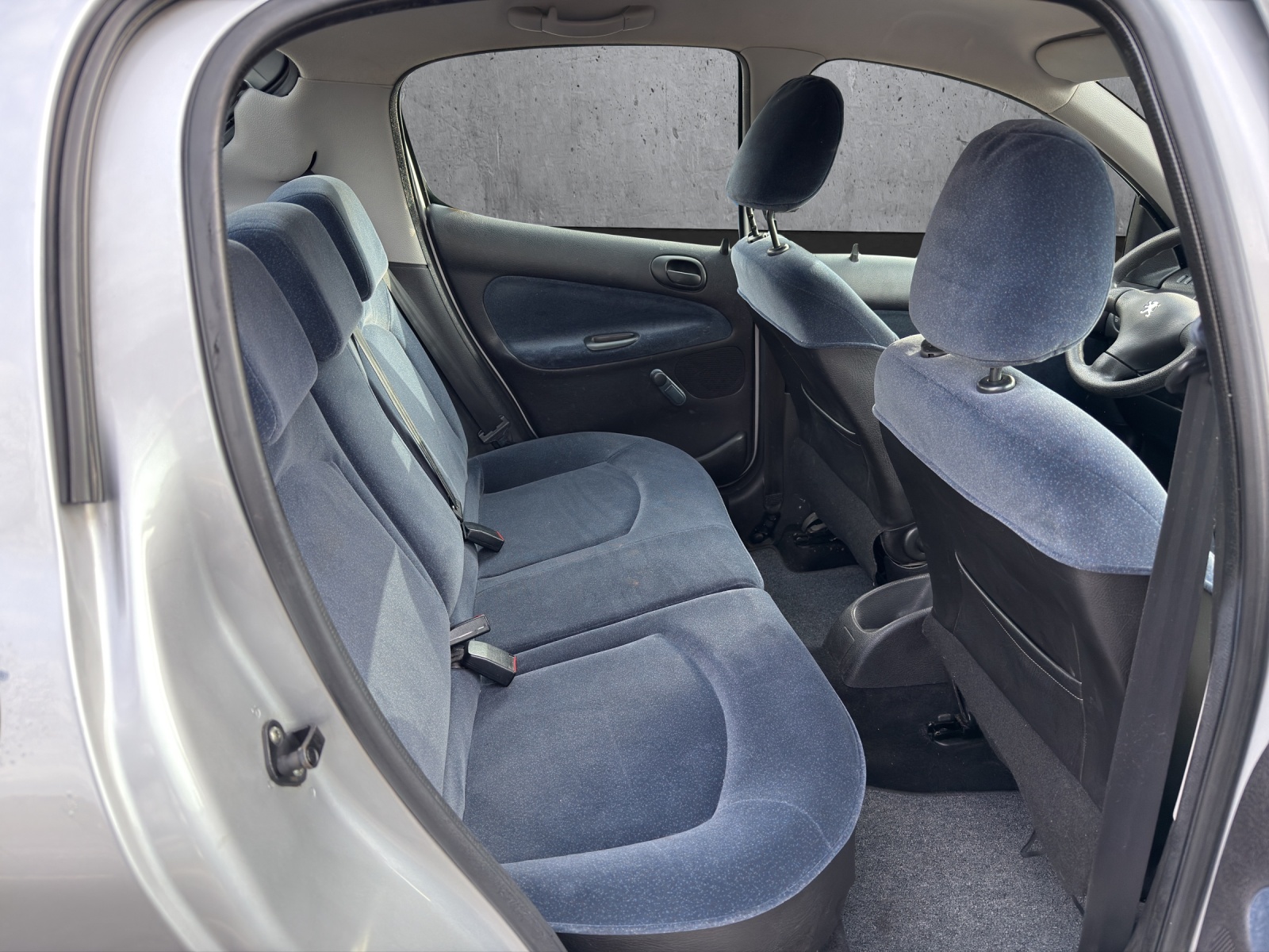 PEUGEOT 206 1.6 XT-image-13