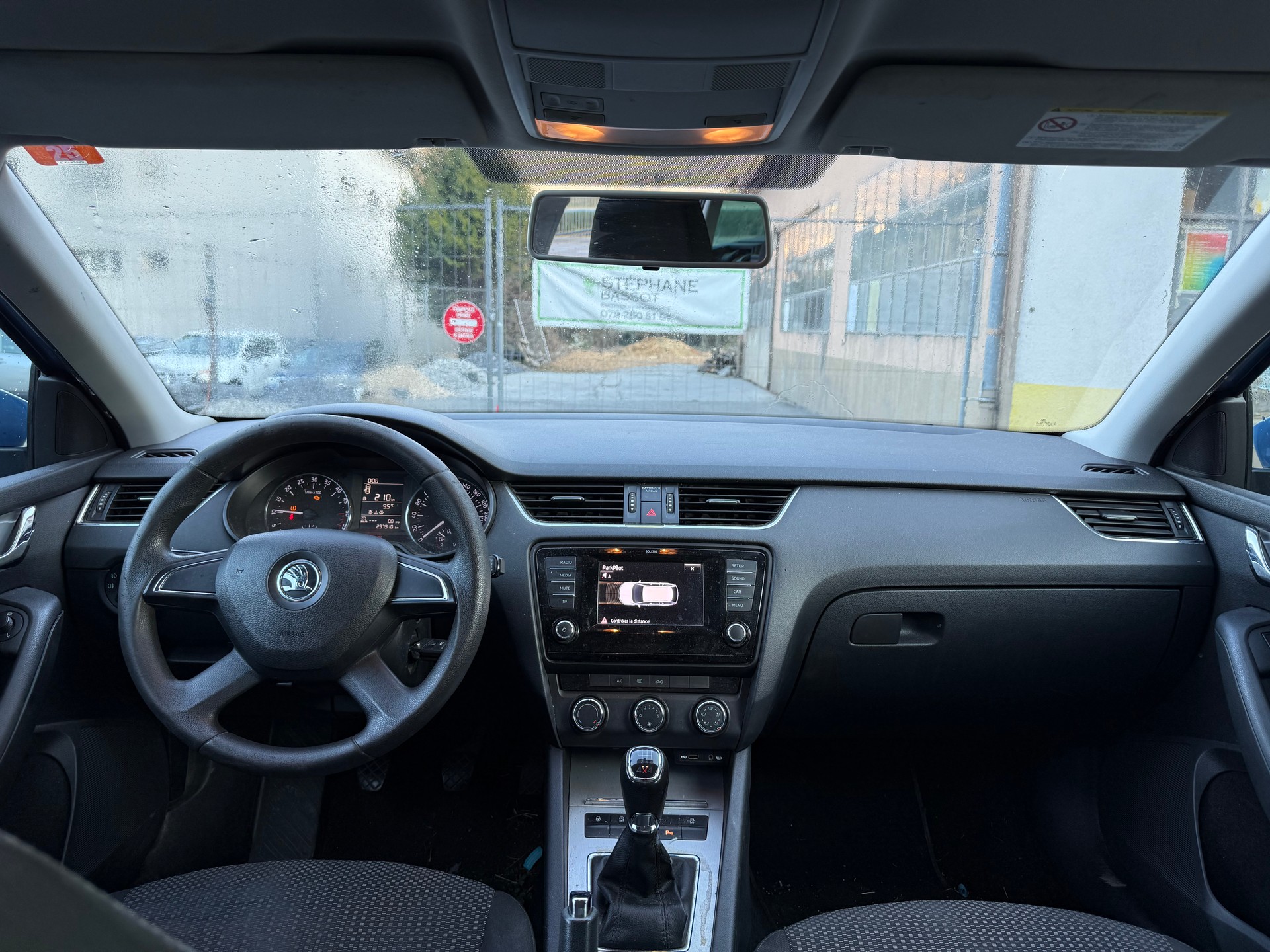 SKODA Octavia Combi 1.6 TDI Elegance 4x4-image-8