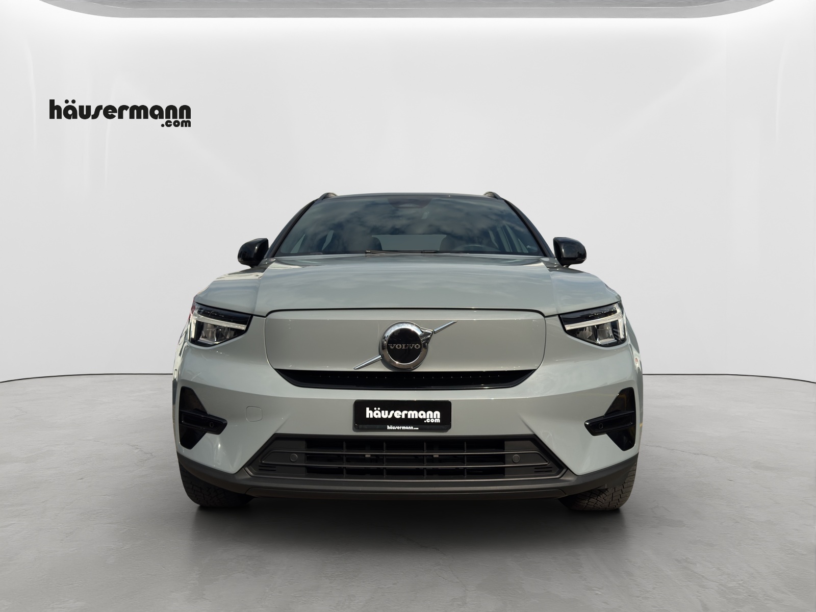 VOLVO XC40 E80 Twin Plus AWD-image-0