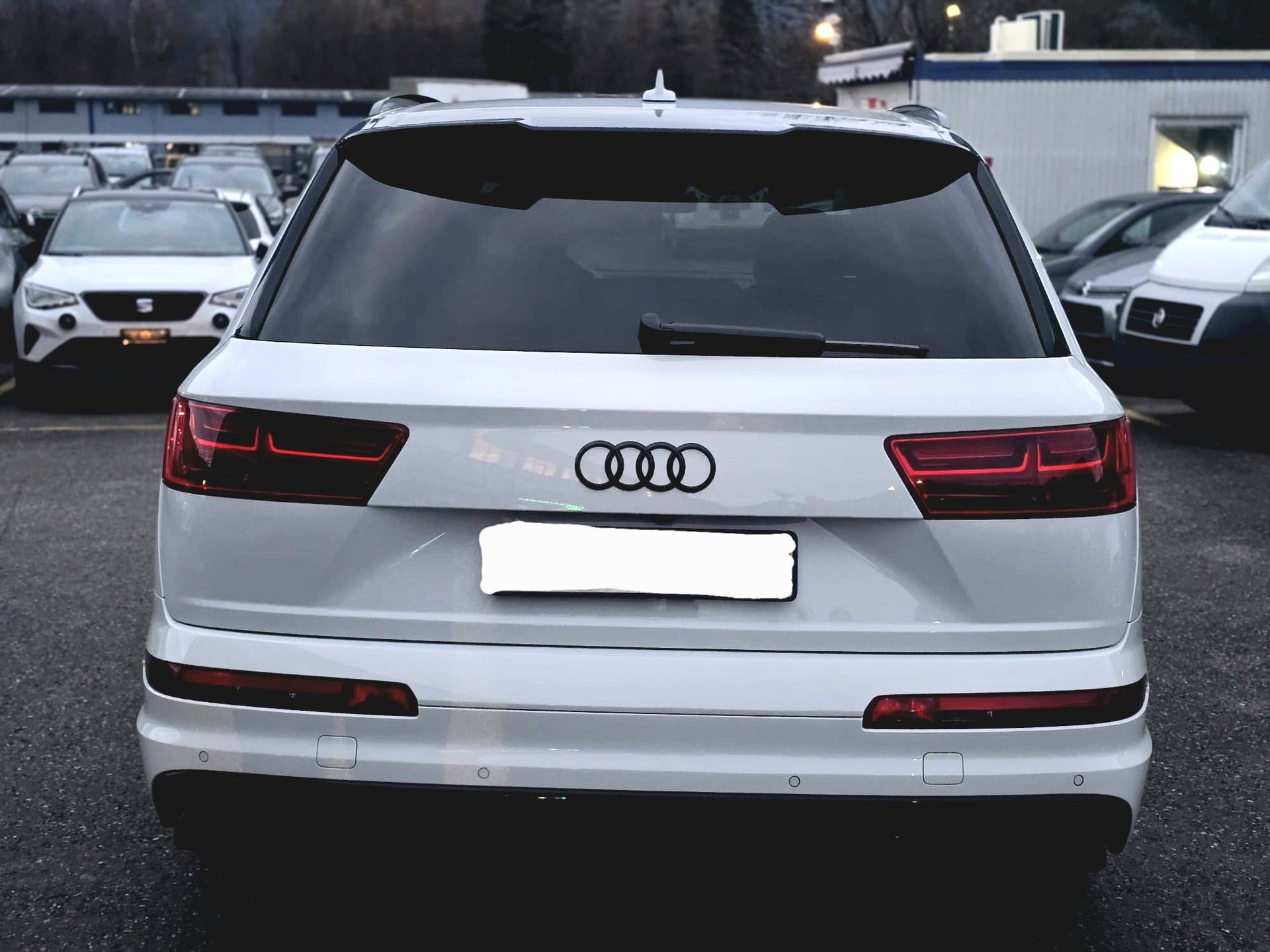 AUDI SQ7 4.0 TDI quattro tiptronic-image-1