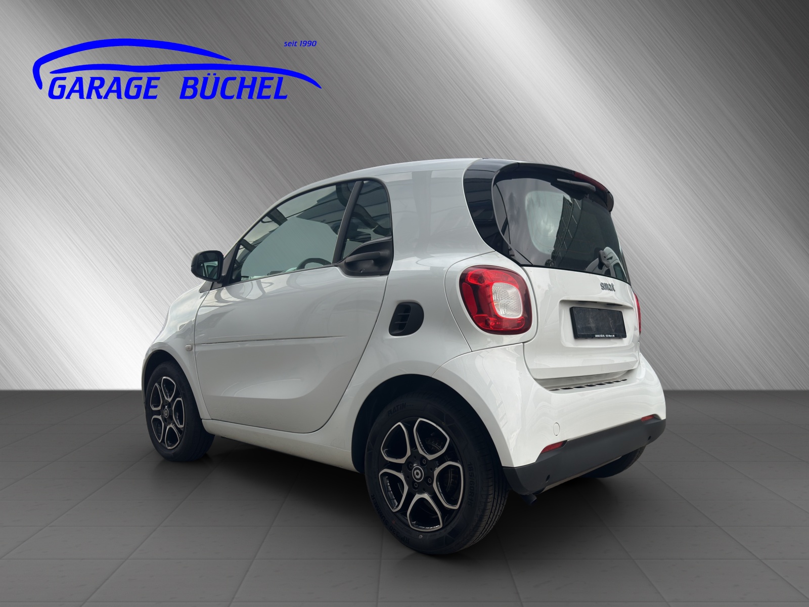 SMART Fortwo Coupé 1.0 71-image-3