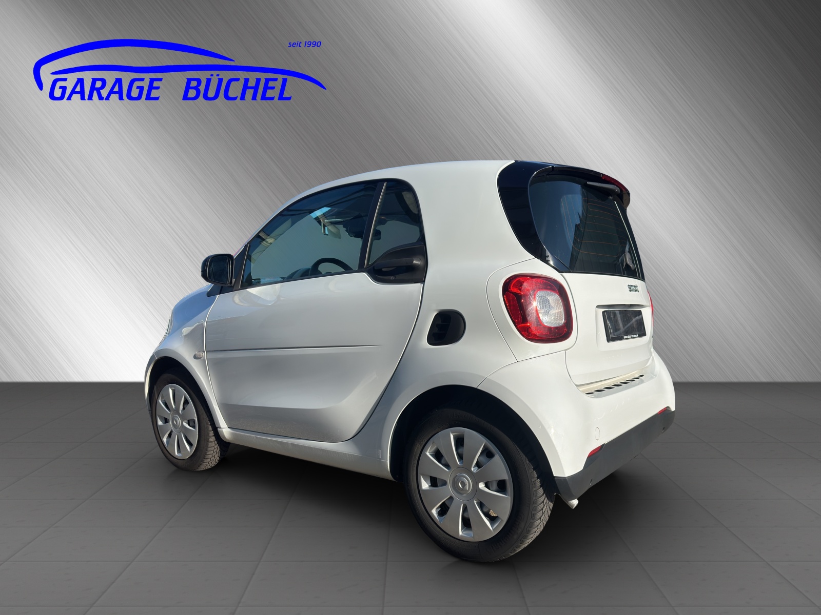 SMART Fortwo Coupé 1.0 71-image-3