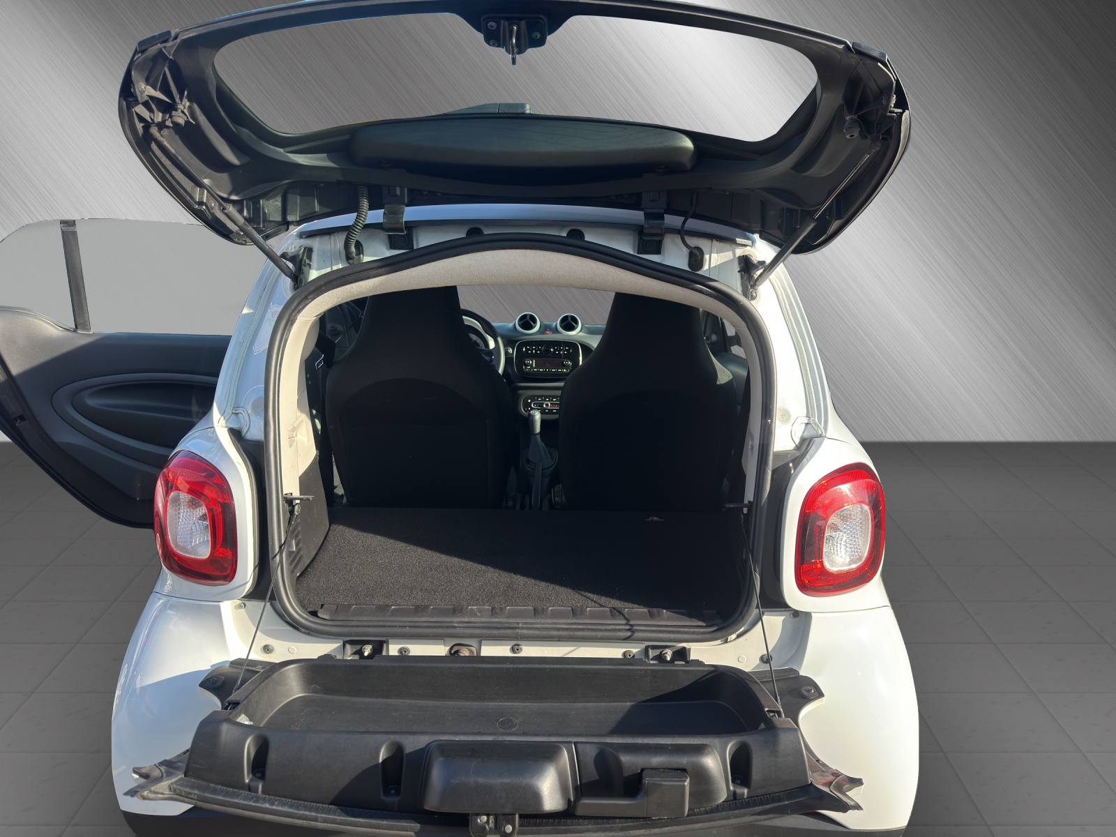 SMART Fortwo Coupé 1.0 71-image-11
