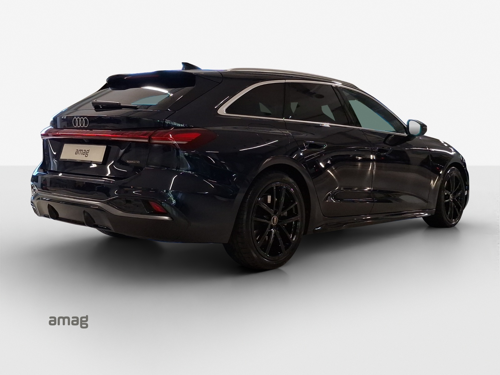 AUDI A5 Avant TDI quattro 150 kW Attraction S tronic-image-4