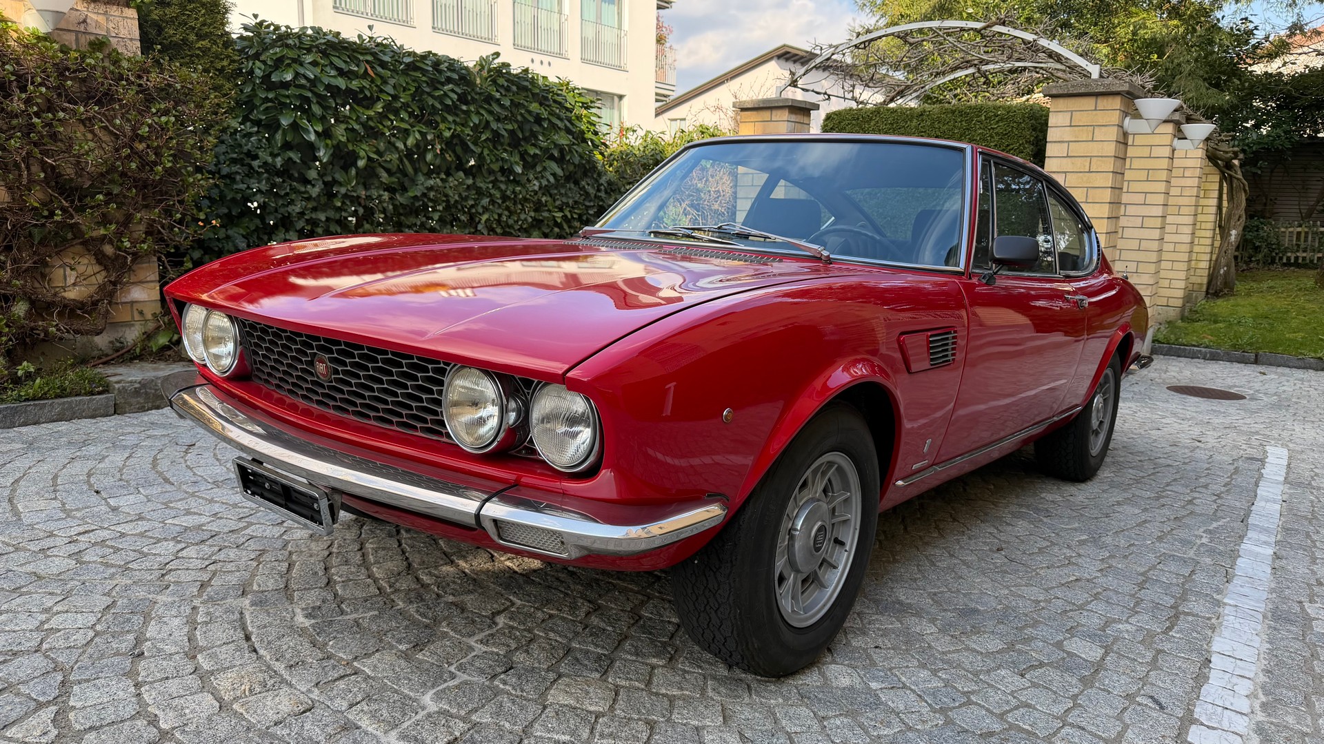 FIAT Dino Coupé 2000 (1968)-image-1